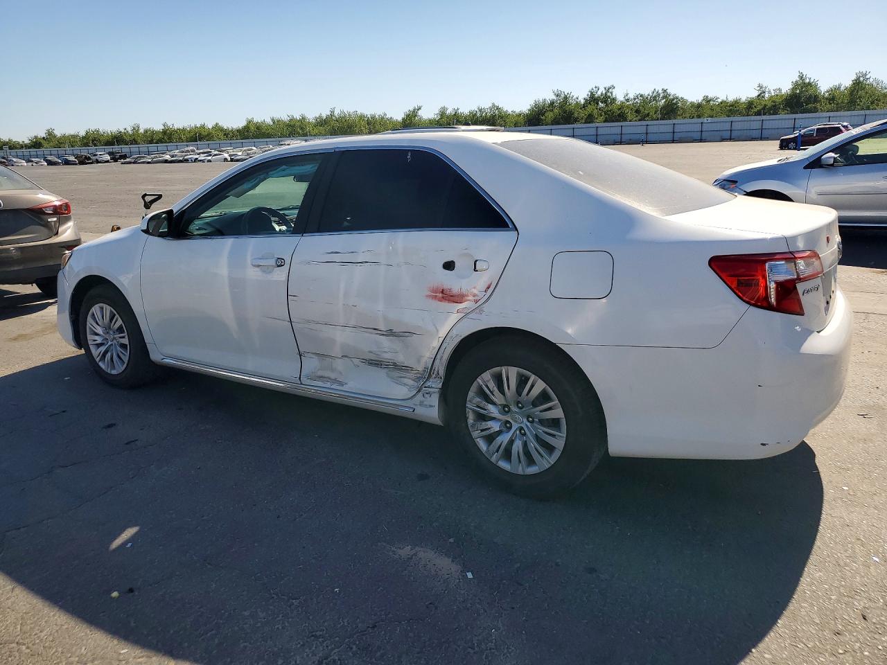 2012 Toyota Camry Le White vin: 4T1BF1FK9CU576037
