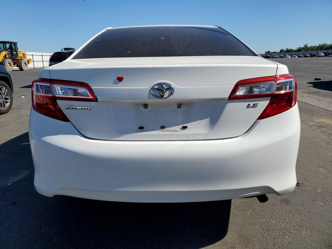 2012 Toyota Camry Le White vin: 4T1BF1FK9CU576037