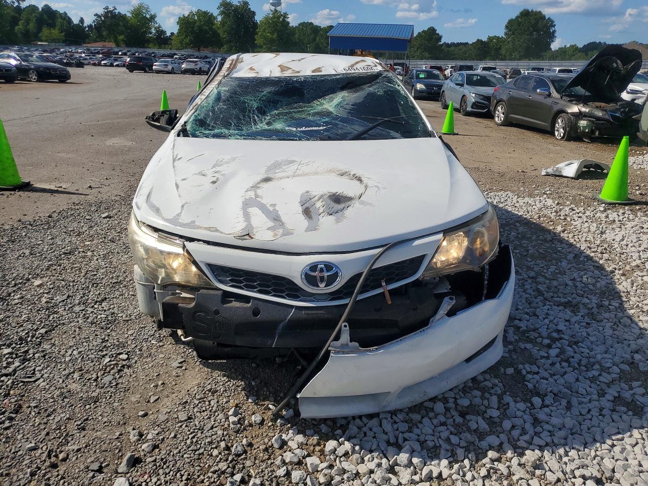 2012 Toyota Camry Se White vin: 4T1BF1FK9CU593016