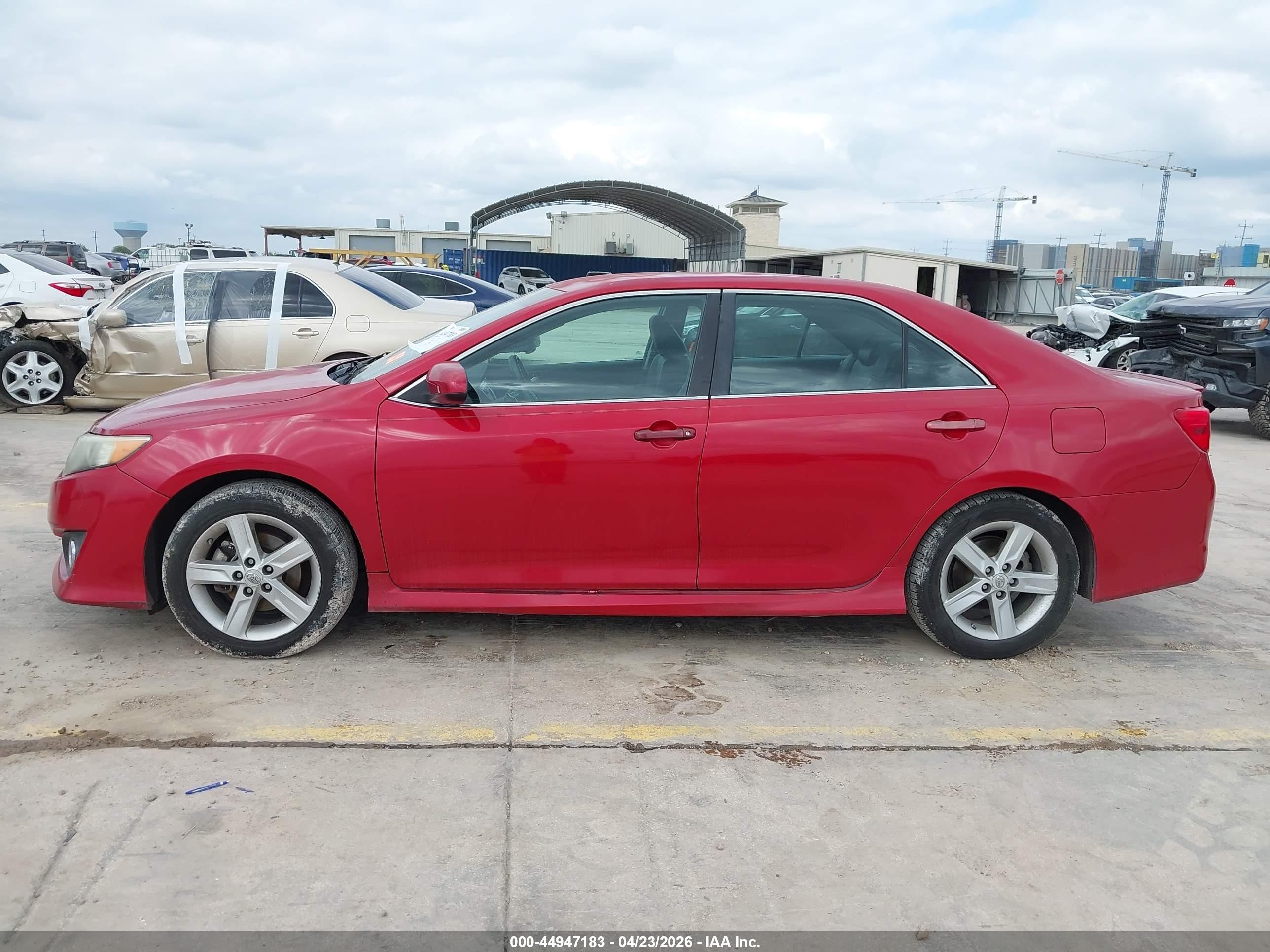 2012 Toyota Camry Se Red vin: 4T1BF1FK9CU601843