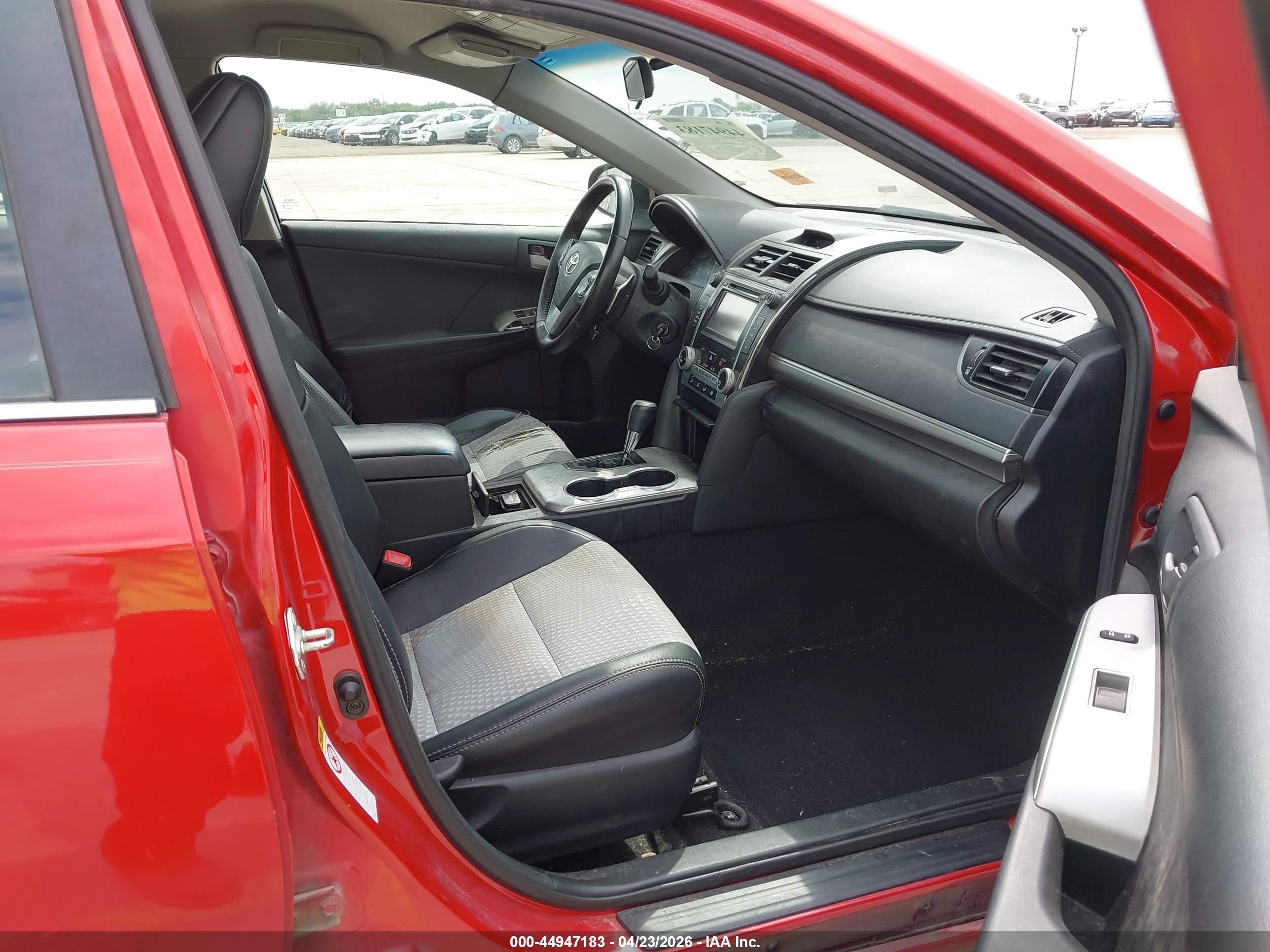 2012 Toyota Camry Se Red vin: 4T1BF1FK9CU601843
