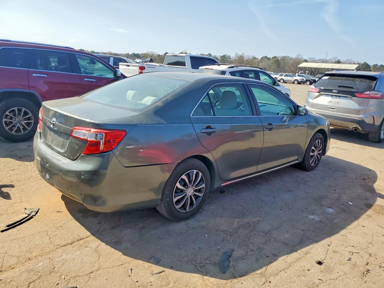 2012 Toyota Camry Base Green vin: 4T1BF1FK9CU611059