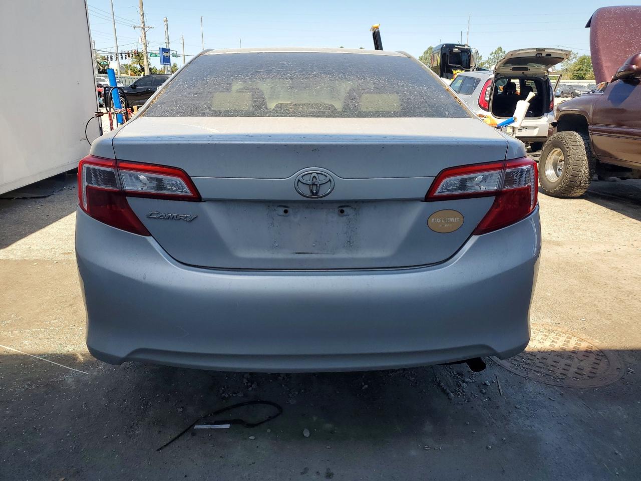 2012 Toyota Camry L Silver vin: 4T1BF1FK9CU636463
