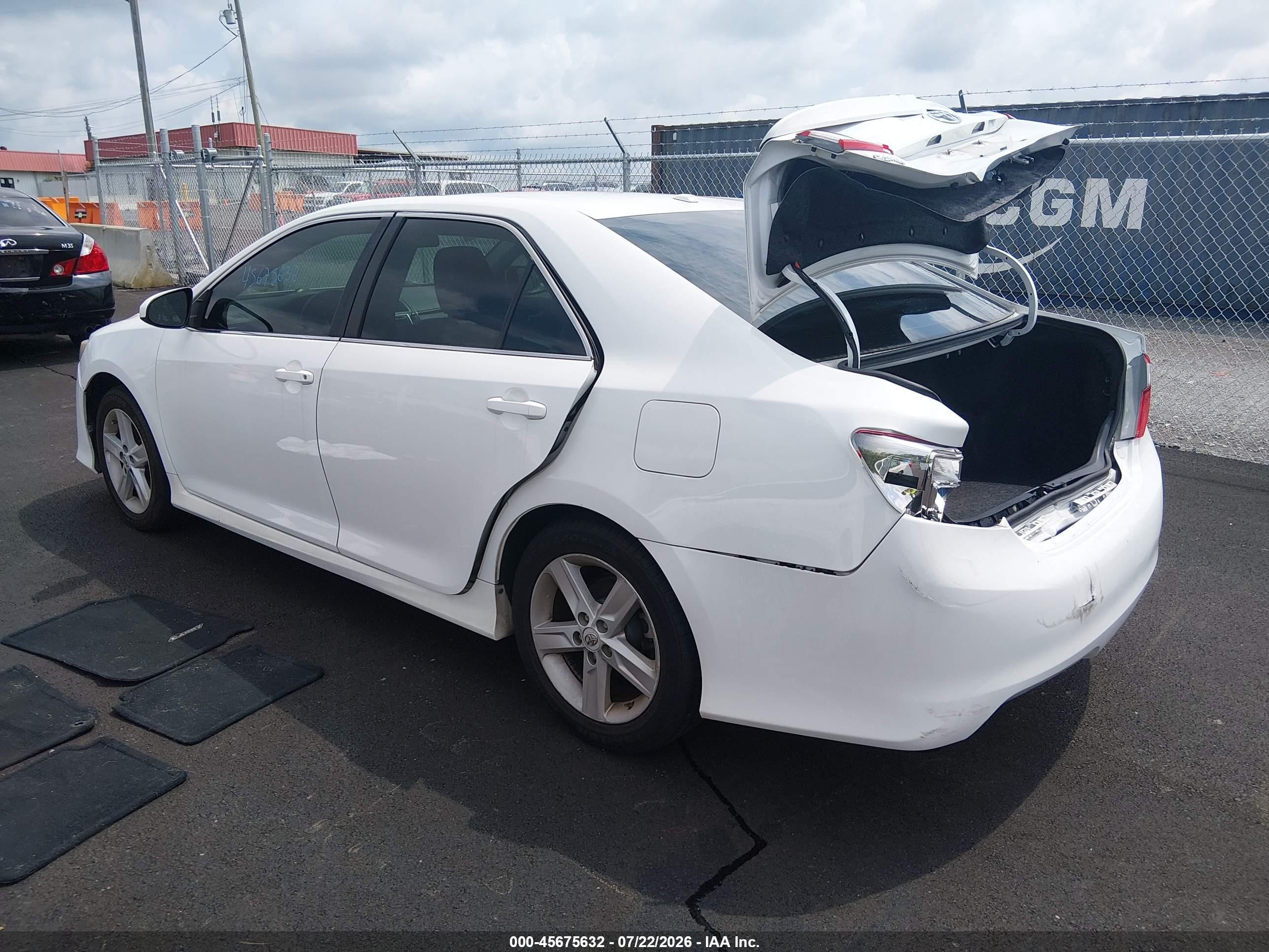 2013 Toyota Camry Se White vin: 4T1BF1FK9DU204912