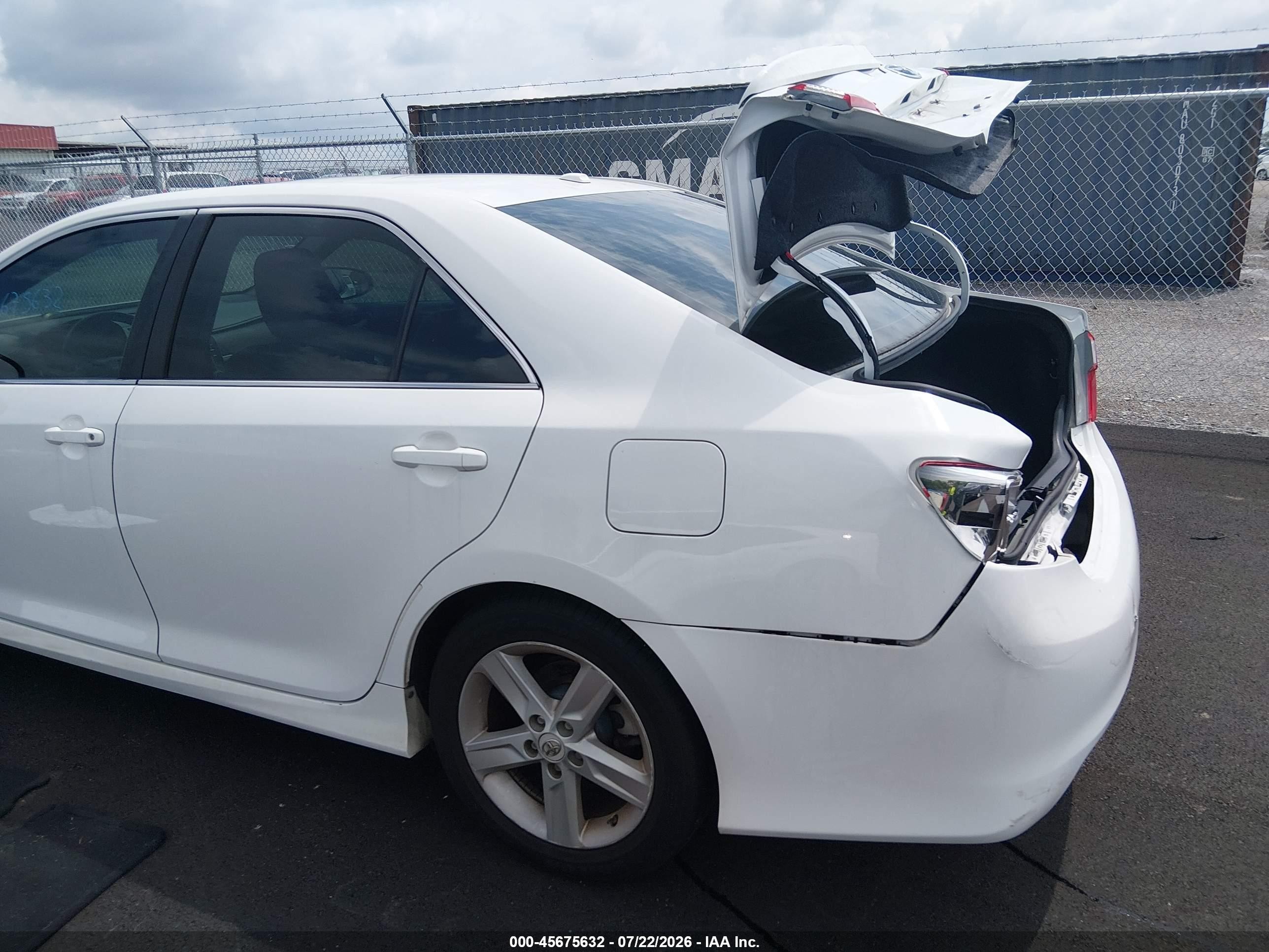 2013 Toyota Camry Se White vin: 4T1BF1FK9DU204912