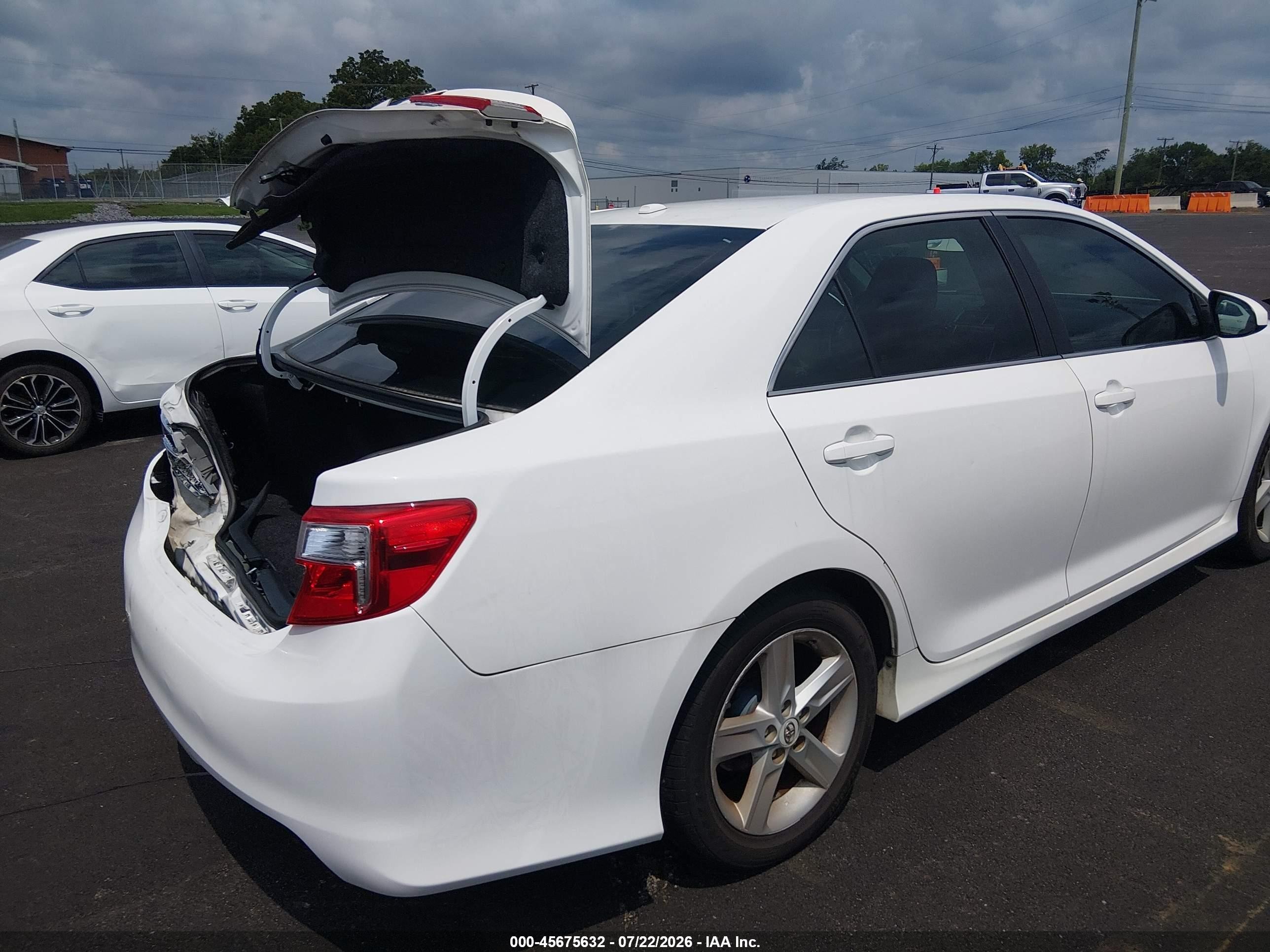 2013 Toyota Camry Se White vin: 4T1BF1FK9DU204912