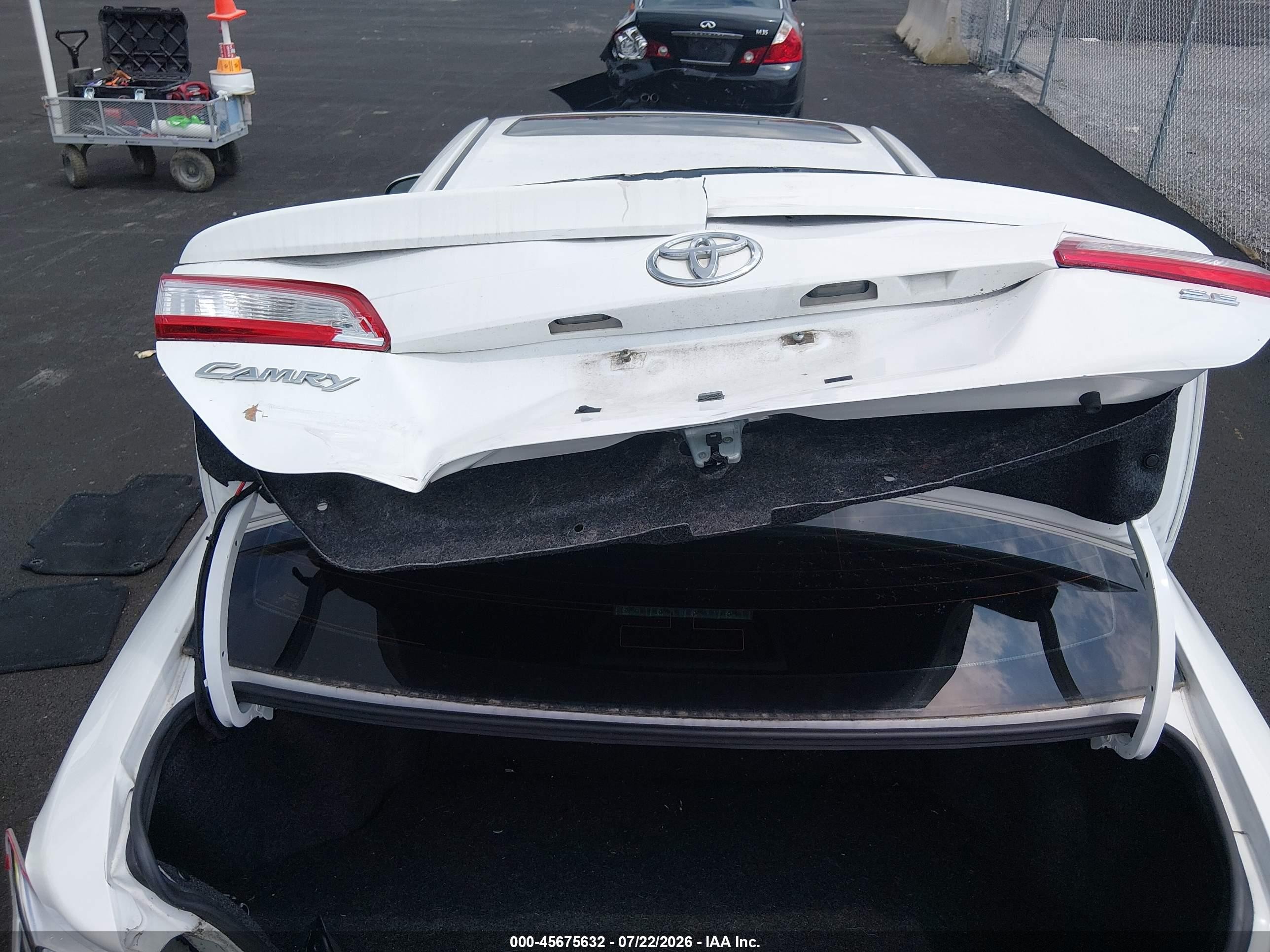 2013 Toyota Camry Se White vin: 4T1BF1FK9DU204912