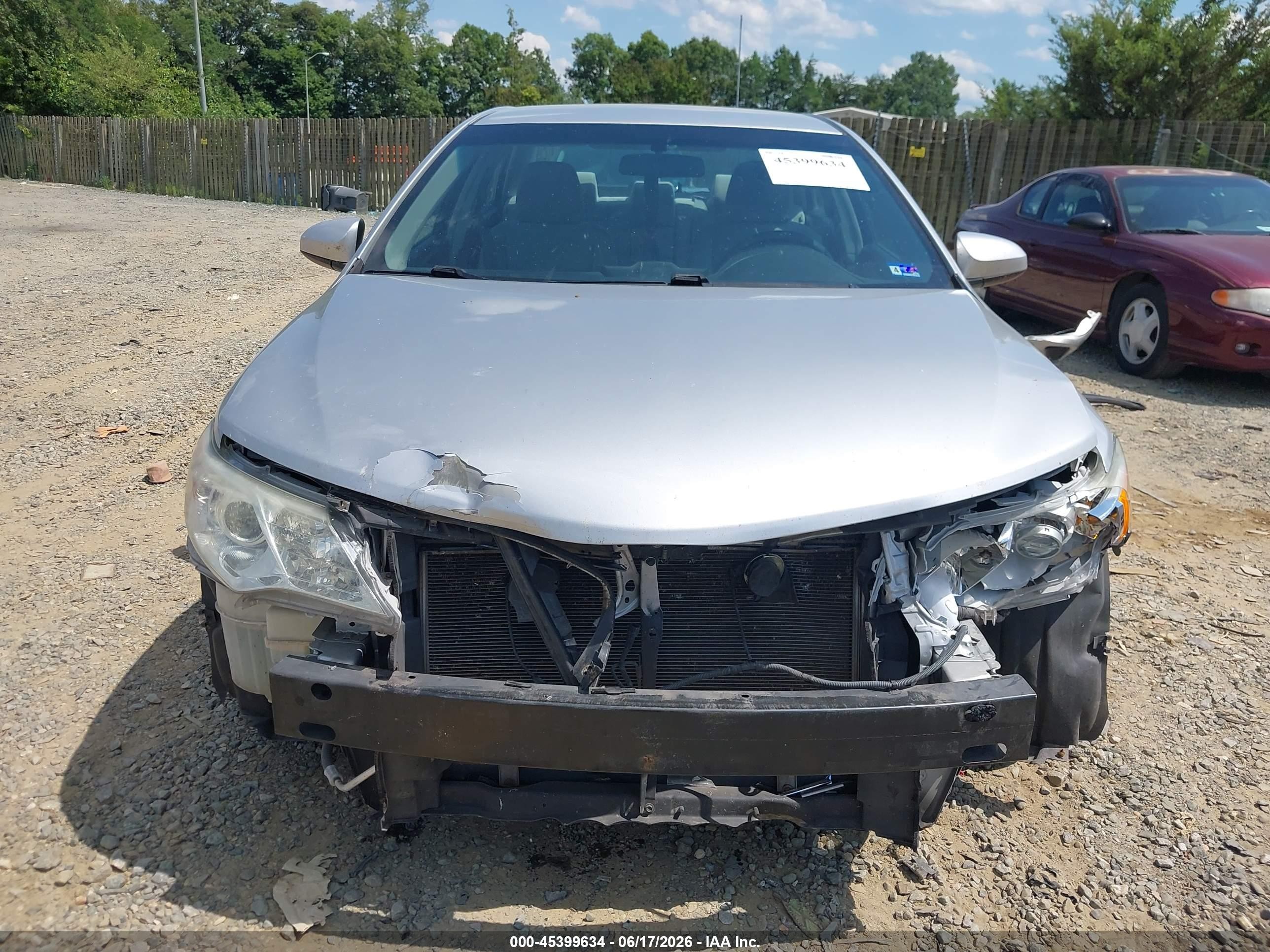 2013 Toyota Camry Le Silver vin: 4T1BF1FK9DU205378