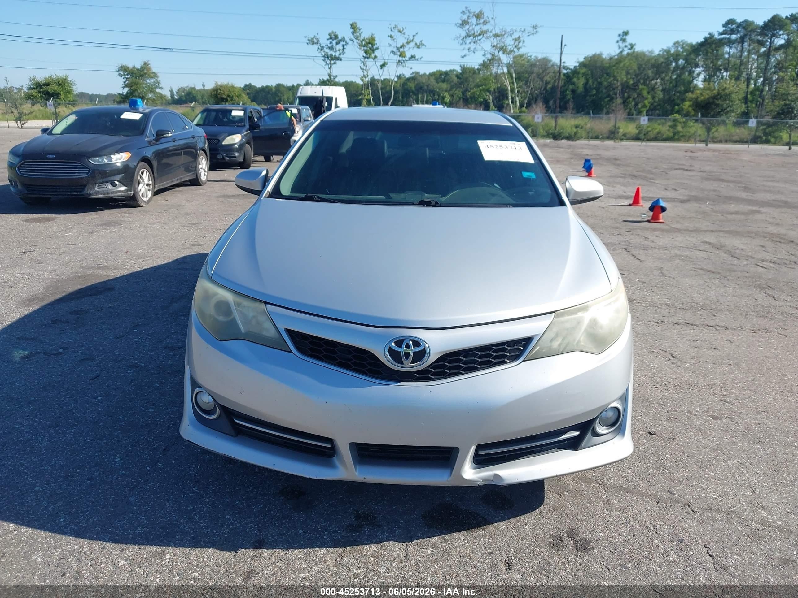 2013 Toyota Camry Se Silver vin: 4T1BF1FK9DU209897