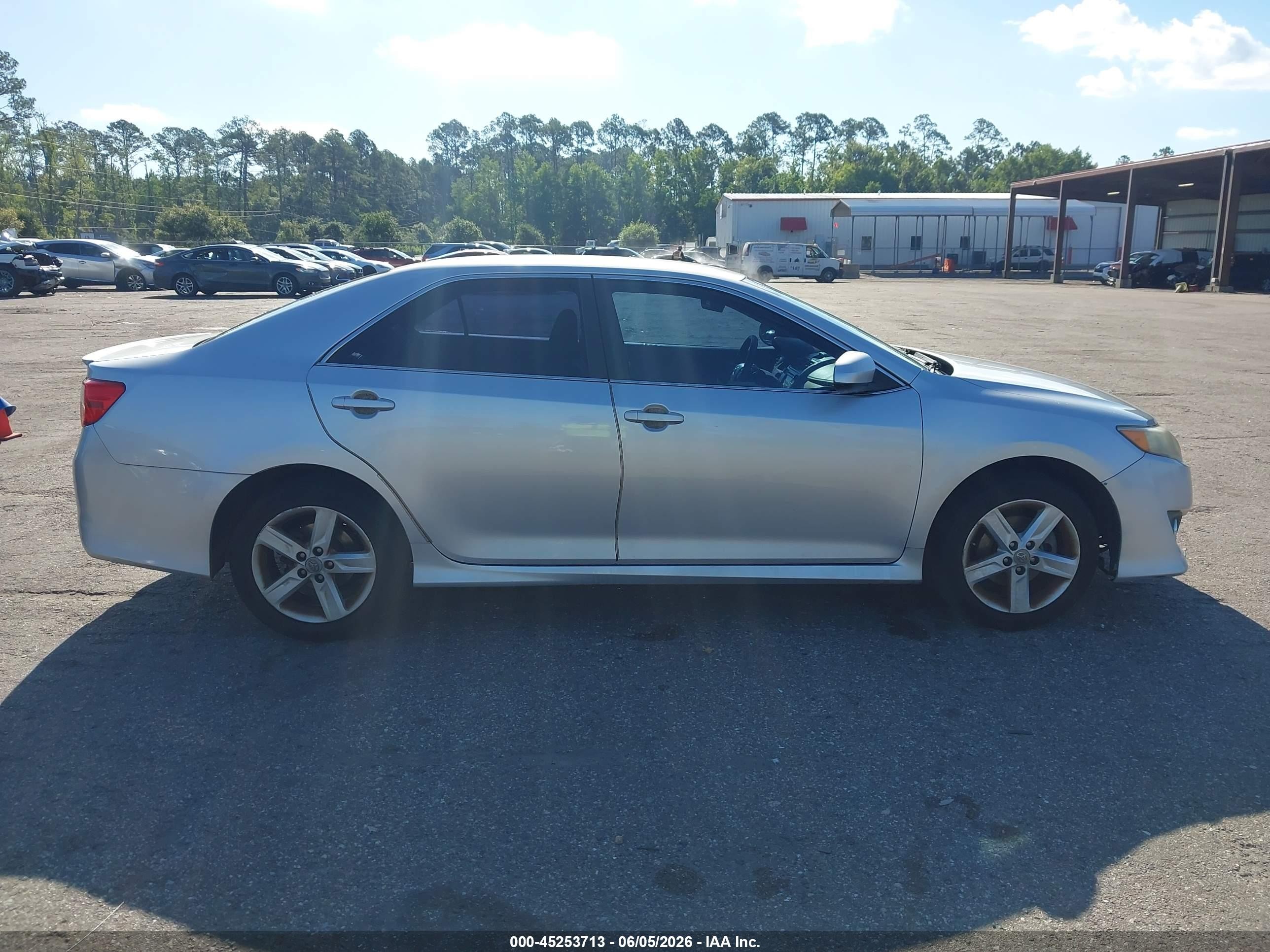 2013 Toyota Camry Se Silver vin: 4T1BF1FK9DU209897