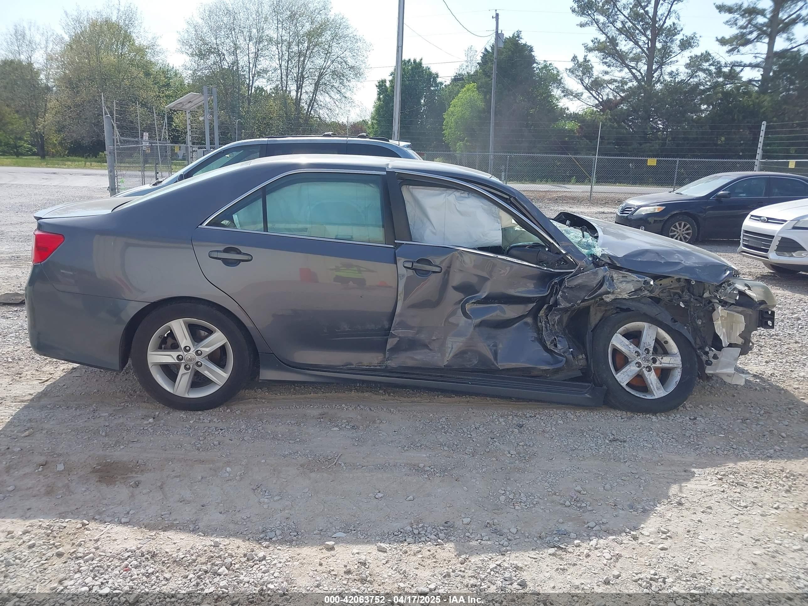 2013 Toyota Camry Se Gray vin: 4T1BF1FK9DU224500