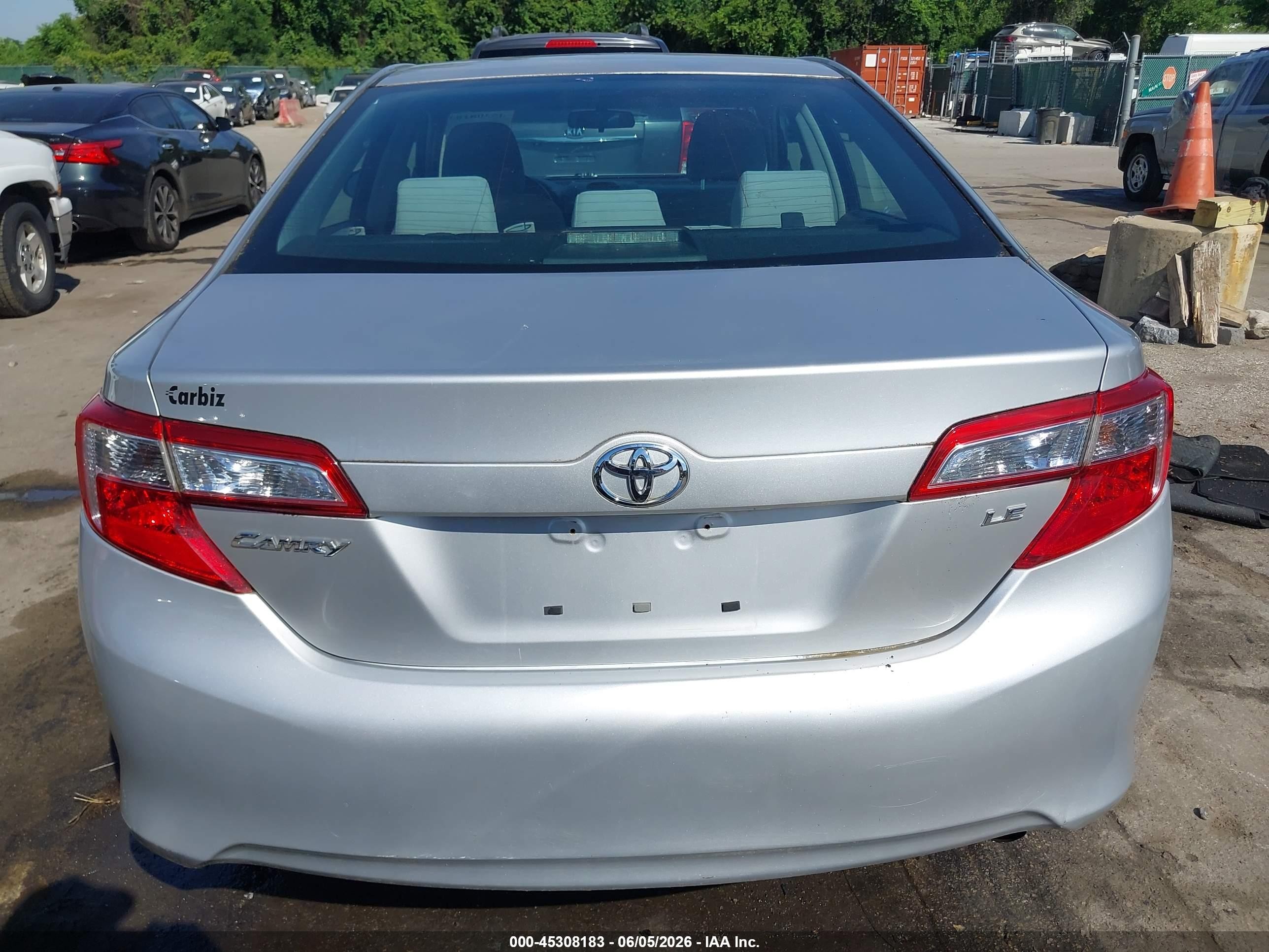 2013 Toyota Camry Le Серебряный vin: 4T1BF1FK9DU233827