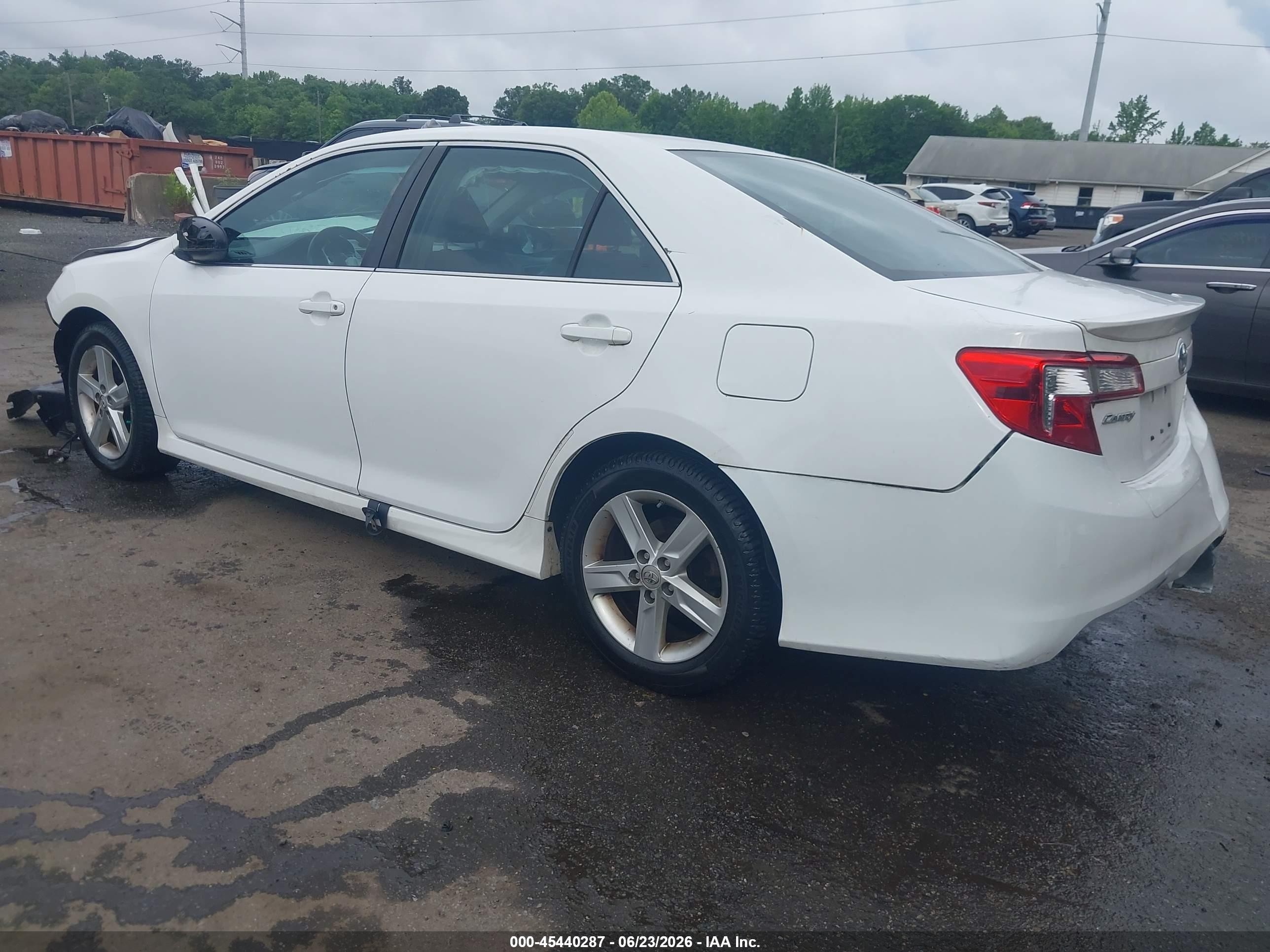 2013 Toyota Camry Se White vin: 4T1BF1FK9DU254919