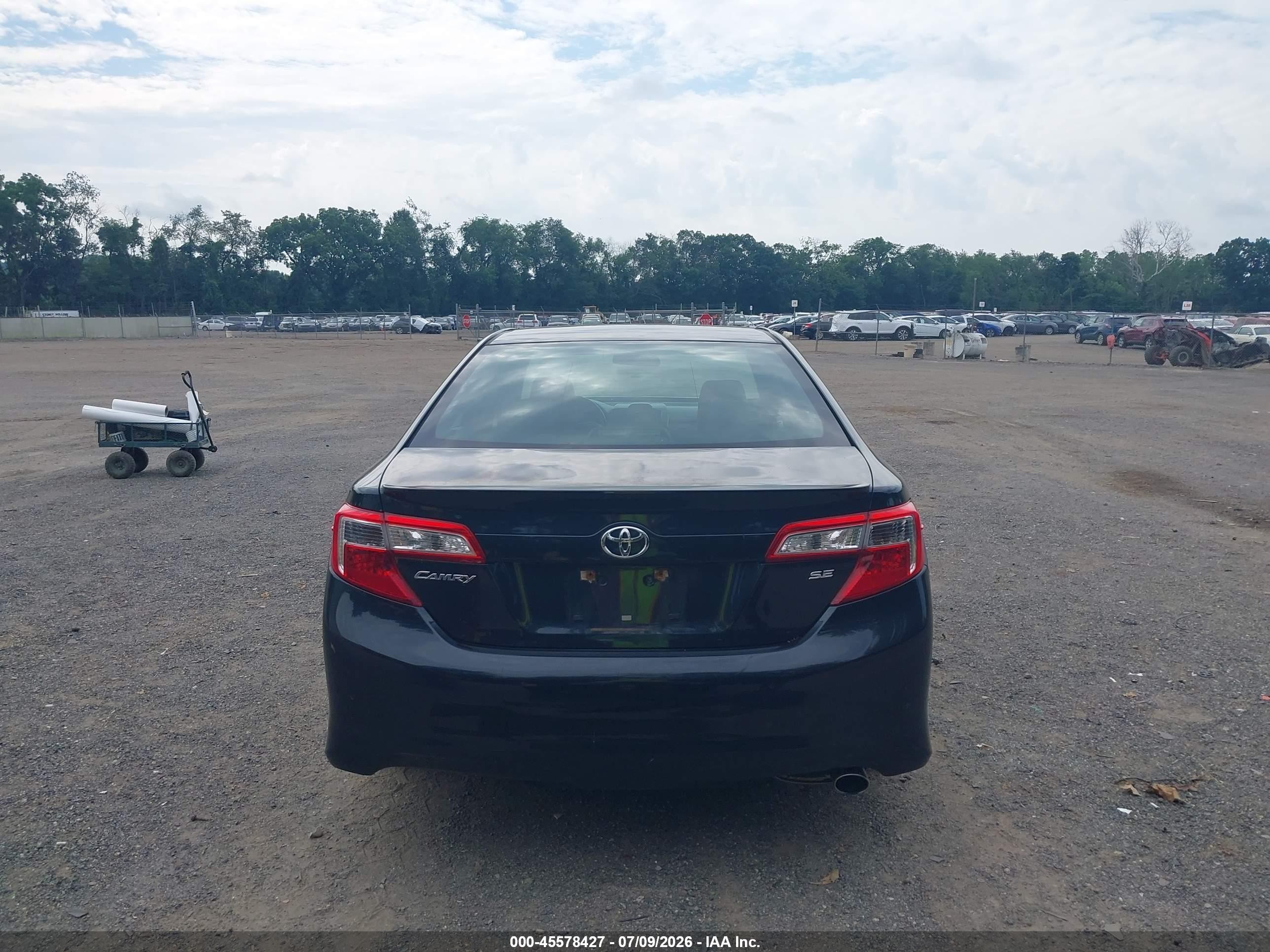 2013 Toyota Camry Se Gray vin: 4T1BF1FK9DU260316