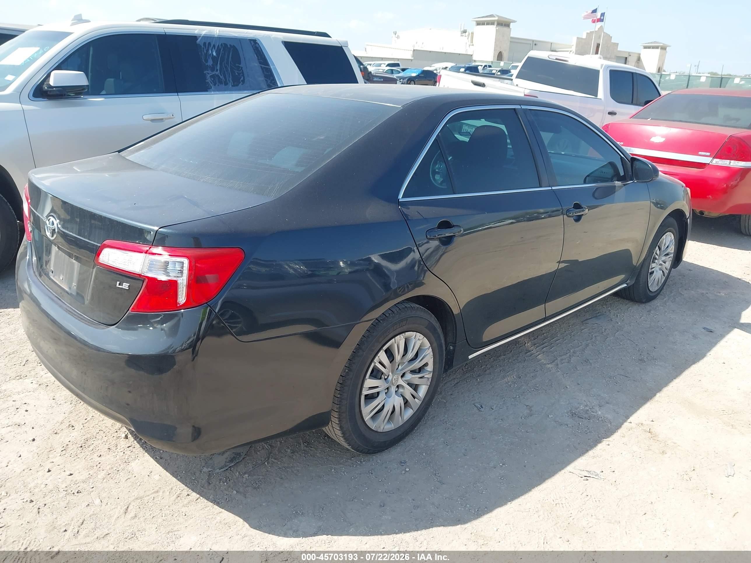 2013 Toyota Camry Le Black vin: 4T1BF1FK9DU260462