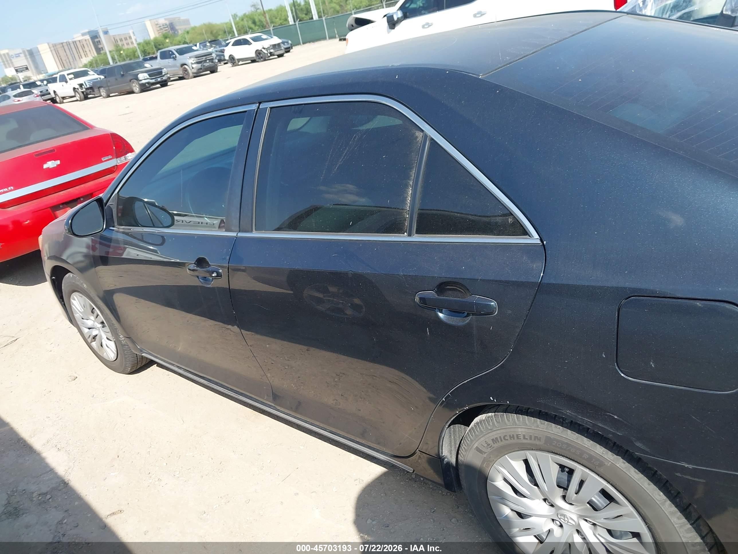 2013 Toyota Camry Le Black vin: 4T1BF1FK9DU260462