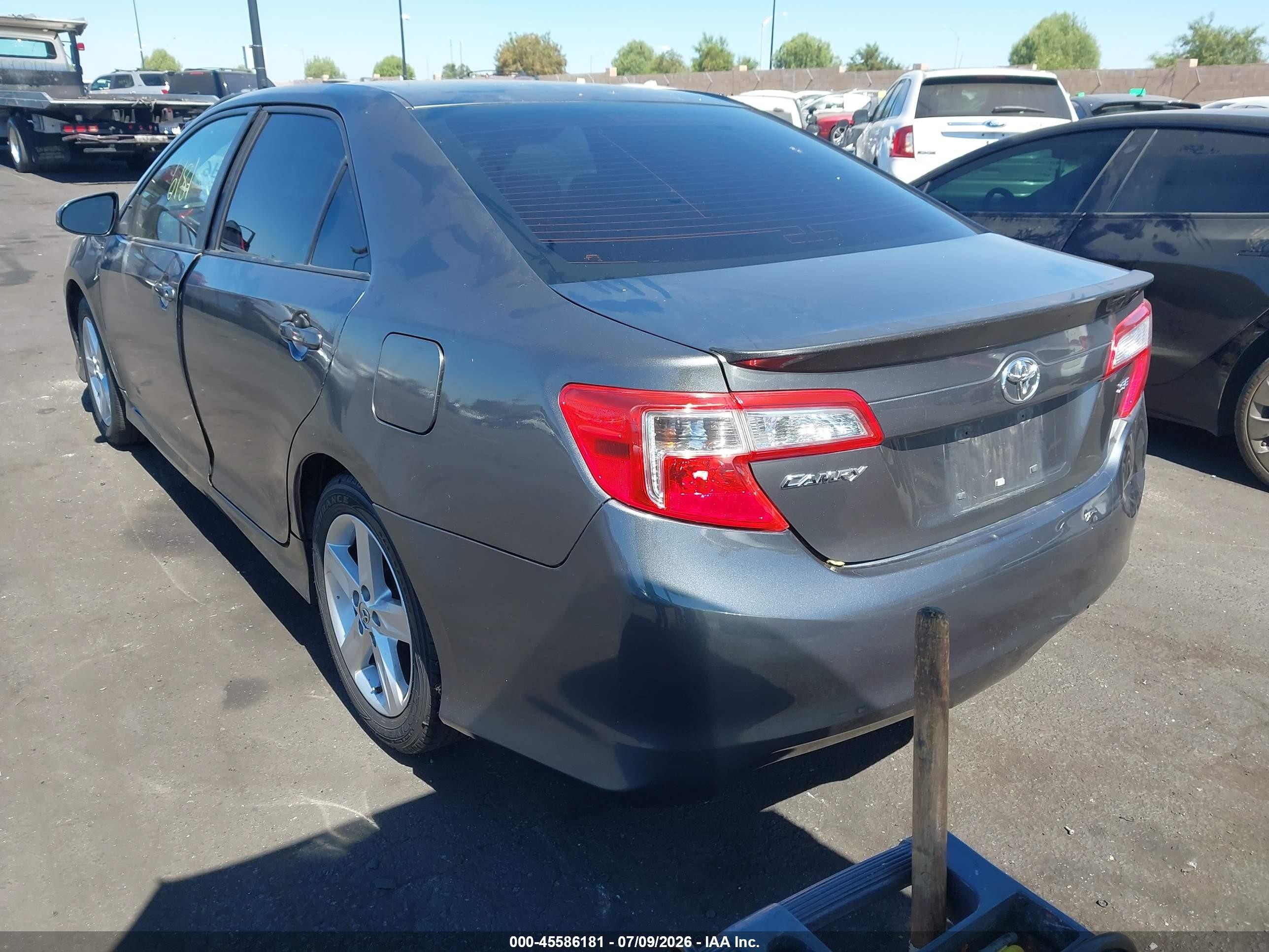 2013 Toyota Camry Se Серый vin: 4T1BF1FK9DU262468