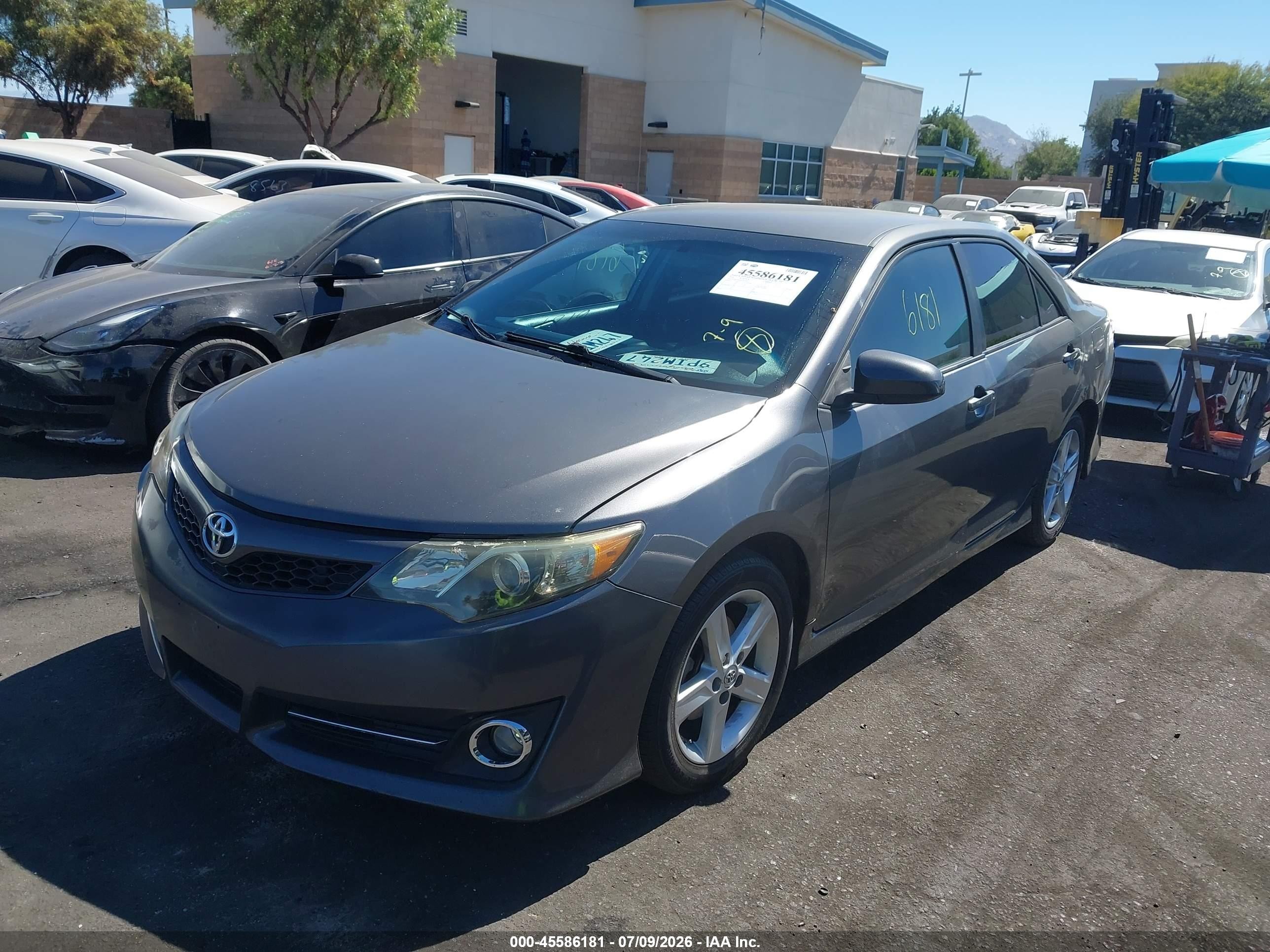 2013 Toyota Camry Se Серый vin: 4T1BF1FK9DU262468