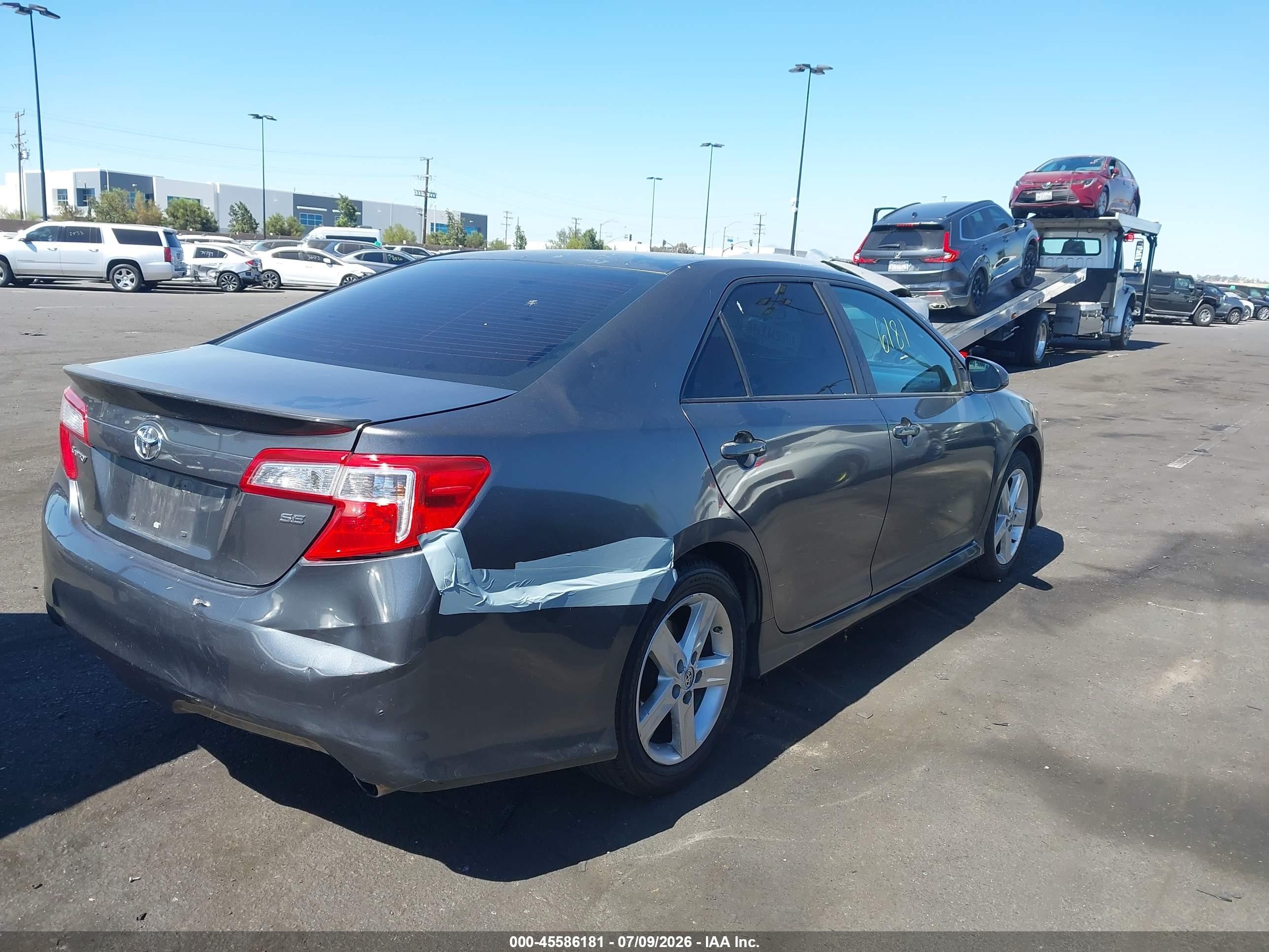 2013 Toyota Camry Se Серый vin: 4T1BF1FK9DU262468