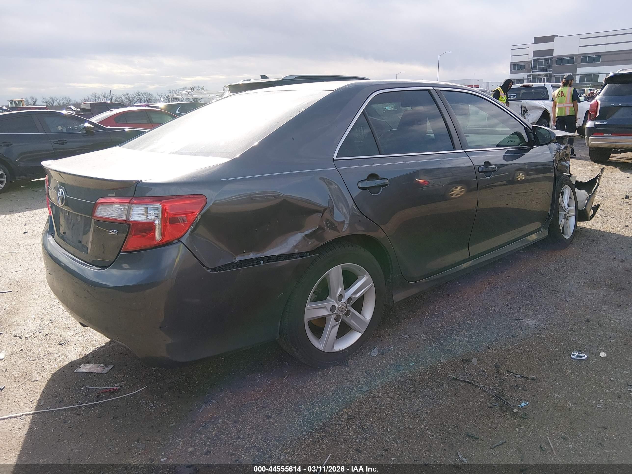 2013 Toyota Camry Se Gray vin: 4T1BF1FK9DU277293