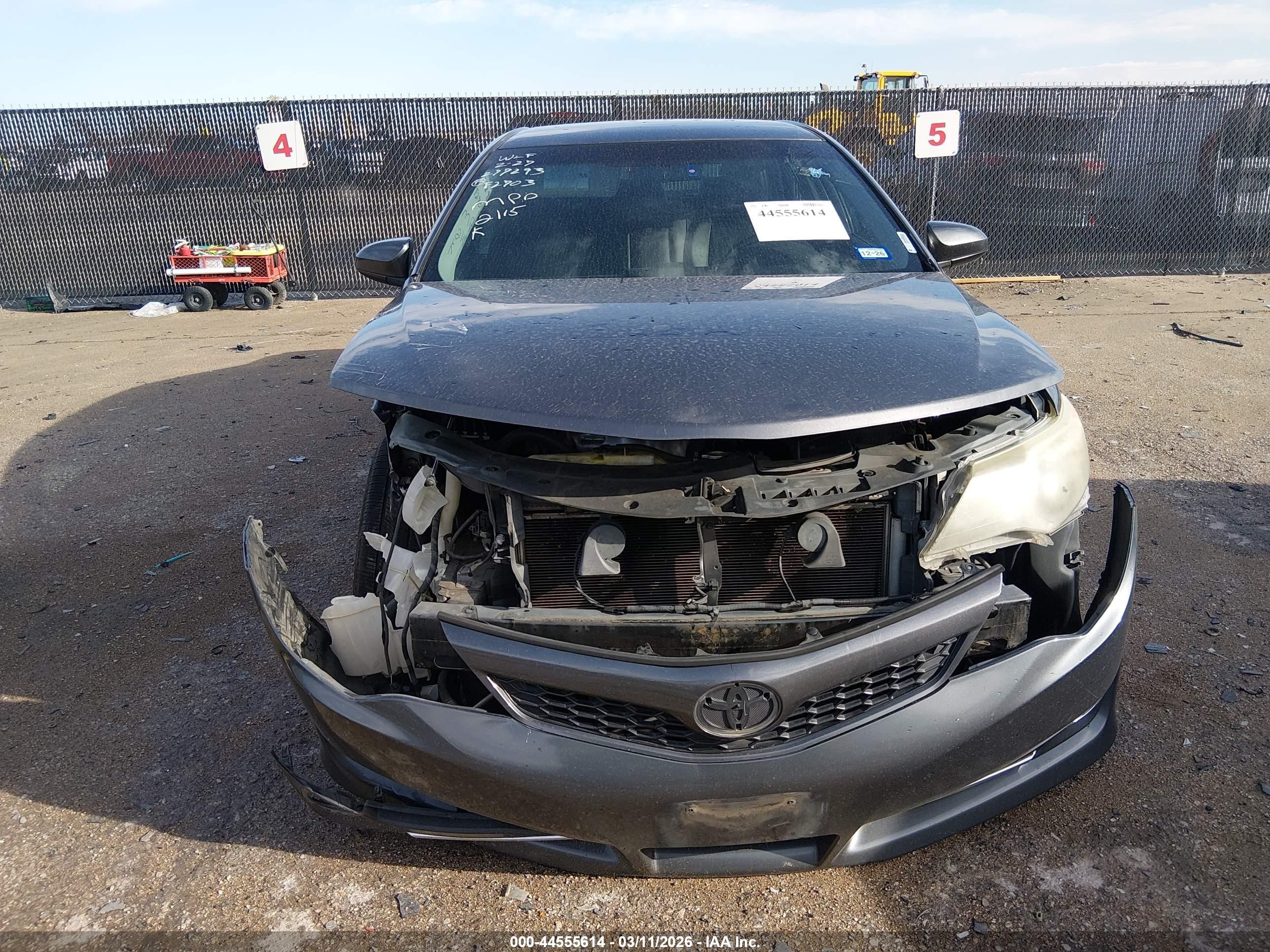 2013 Toyota Camry Se Gray vin: 4T1BF1FK9DU277293