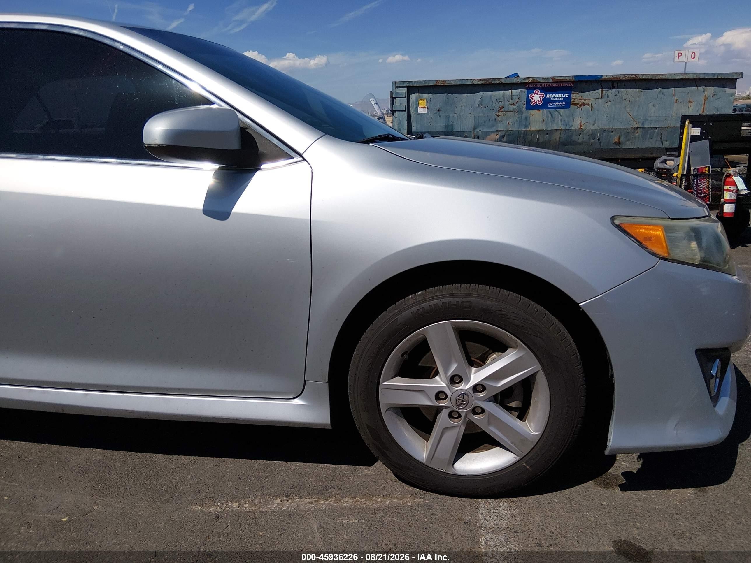 2013 Toyota Camry Se Серебряный vin: 4T1BF1FK9DU278153