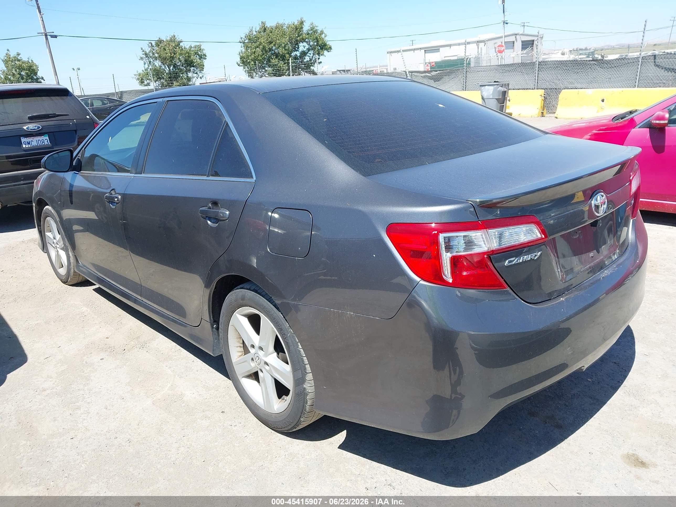 2013 Toyota Camry Se Gray vin: 4T1BF1FK9DU281473