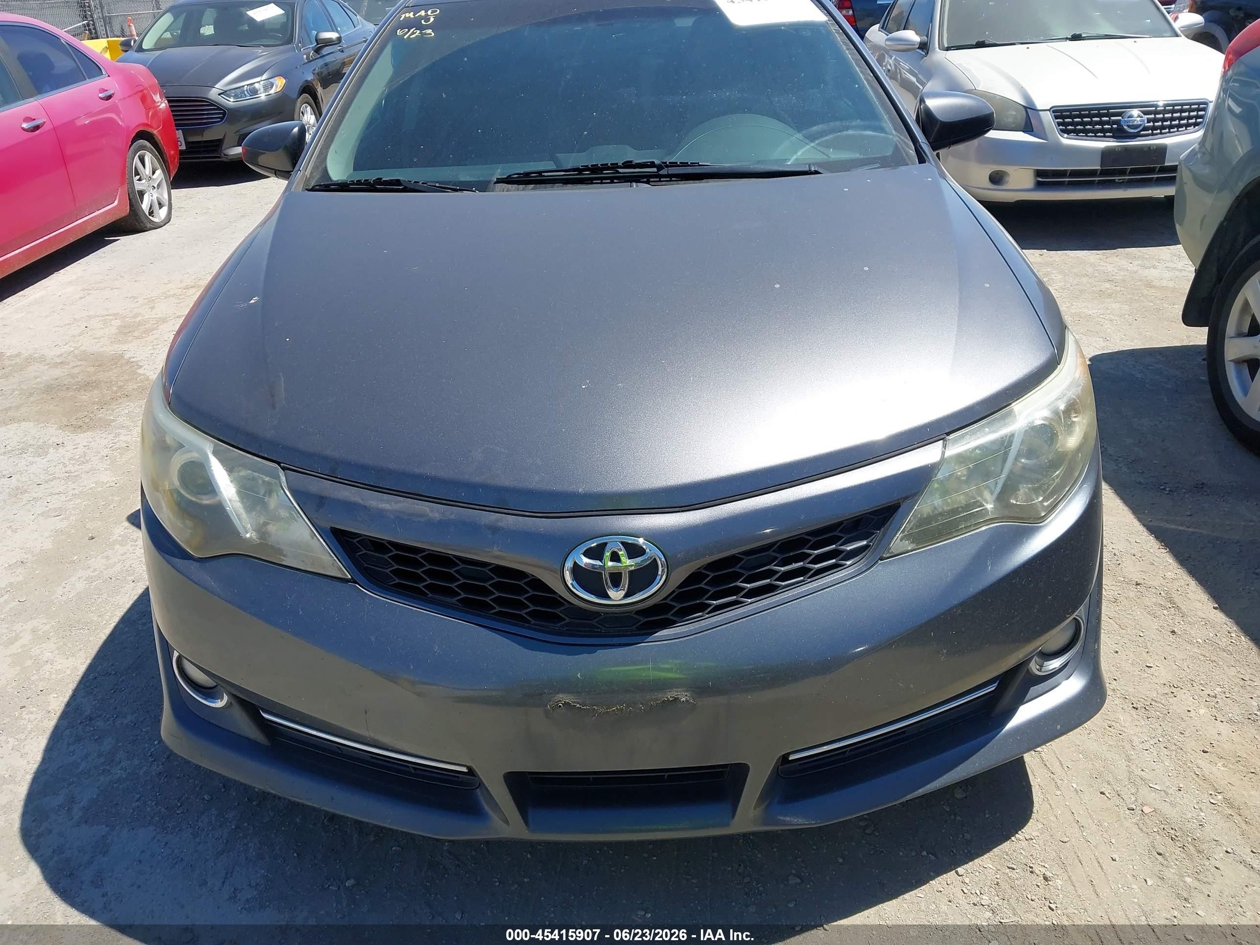 2013 Toyota Camry Se Gray vin: 4T1BF1FK9DU281473