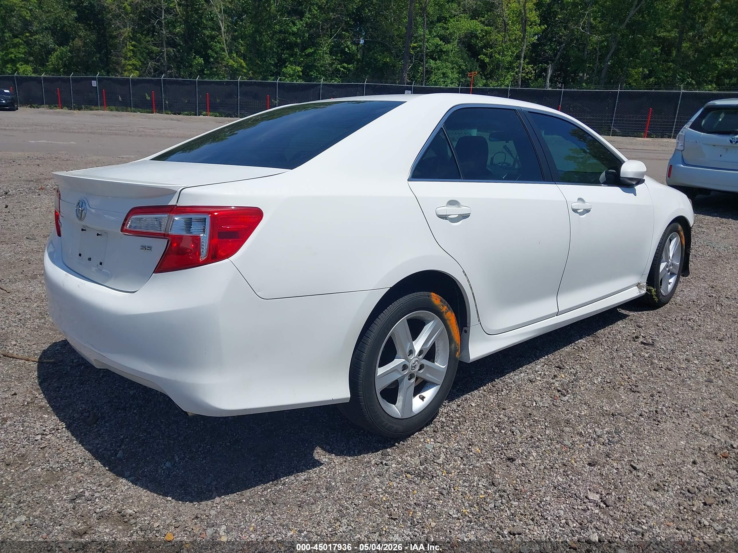 2013 Toyota Camry Se Белый vin: 4T1BF1FK9DU641017
