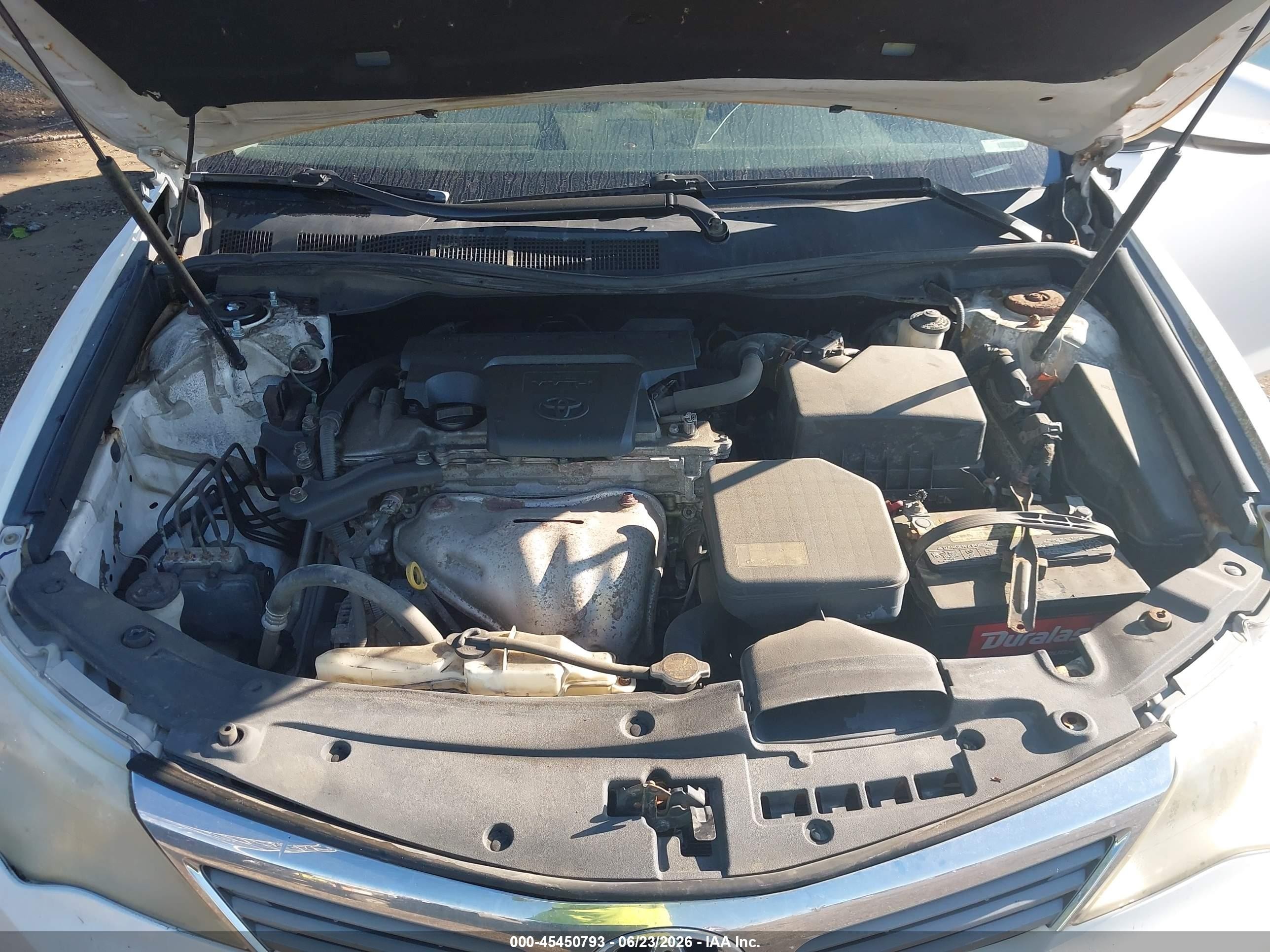 2013 Toyota Camry Le White vin: 4T1BF1FK9DU644404