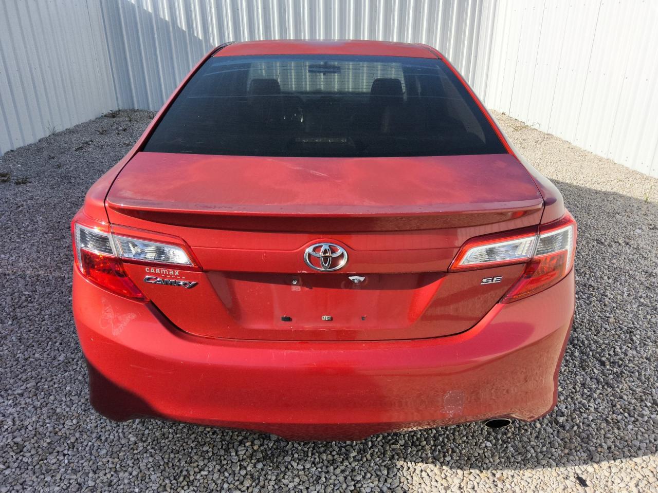 2013 Toyota Camry Se Red vin: 4T1BF1FK9DU646203 Damage: Deck Lid, Oxidized, > 12 Inches