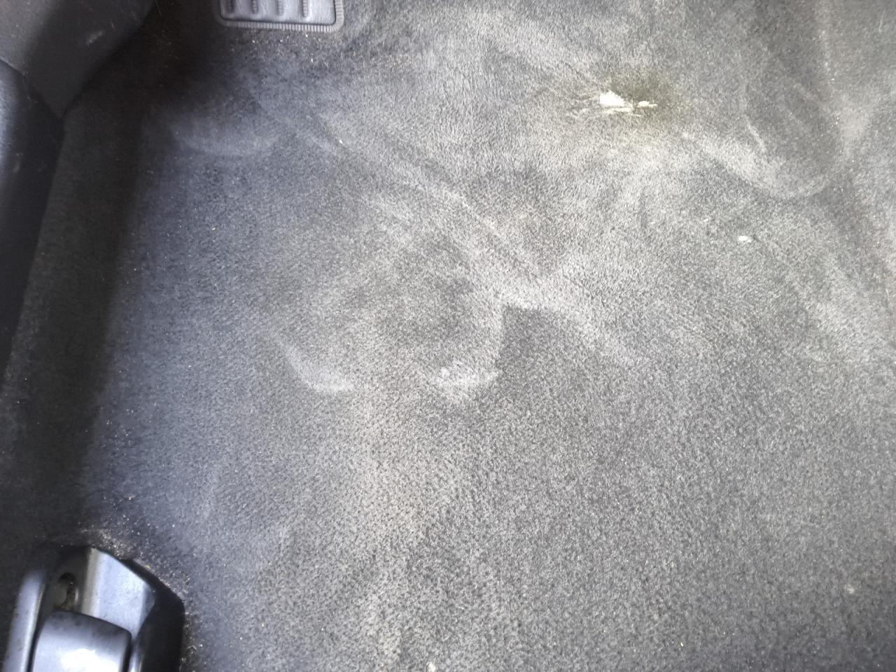 2013 Toyota Camry Se Red vin: 4T1BF1FK9DU646203 Damage: Left Front Carpet, Torn, 3 To 4 Inches