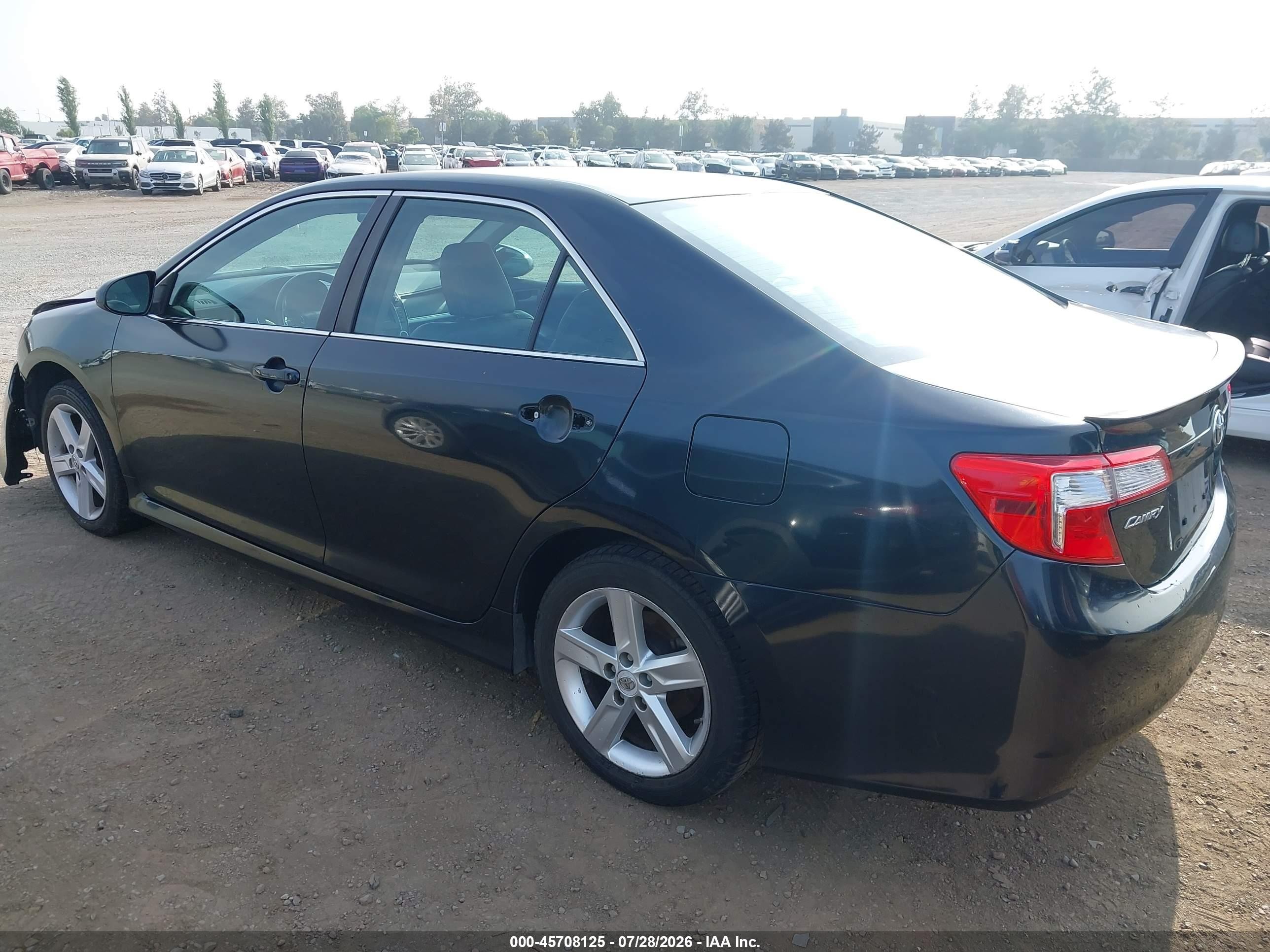 2013 Toyota Camry Se Dark Blue vin: 4T1BF1FK9DU657847