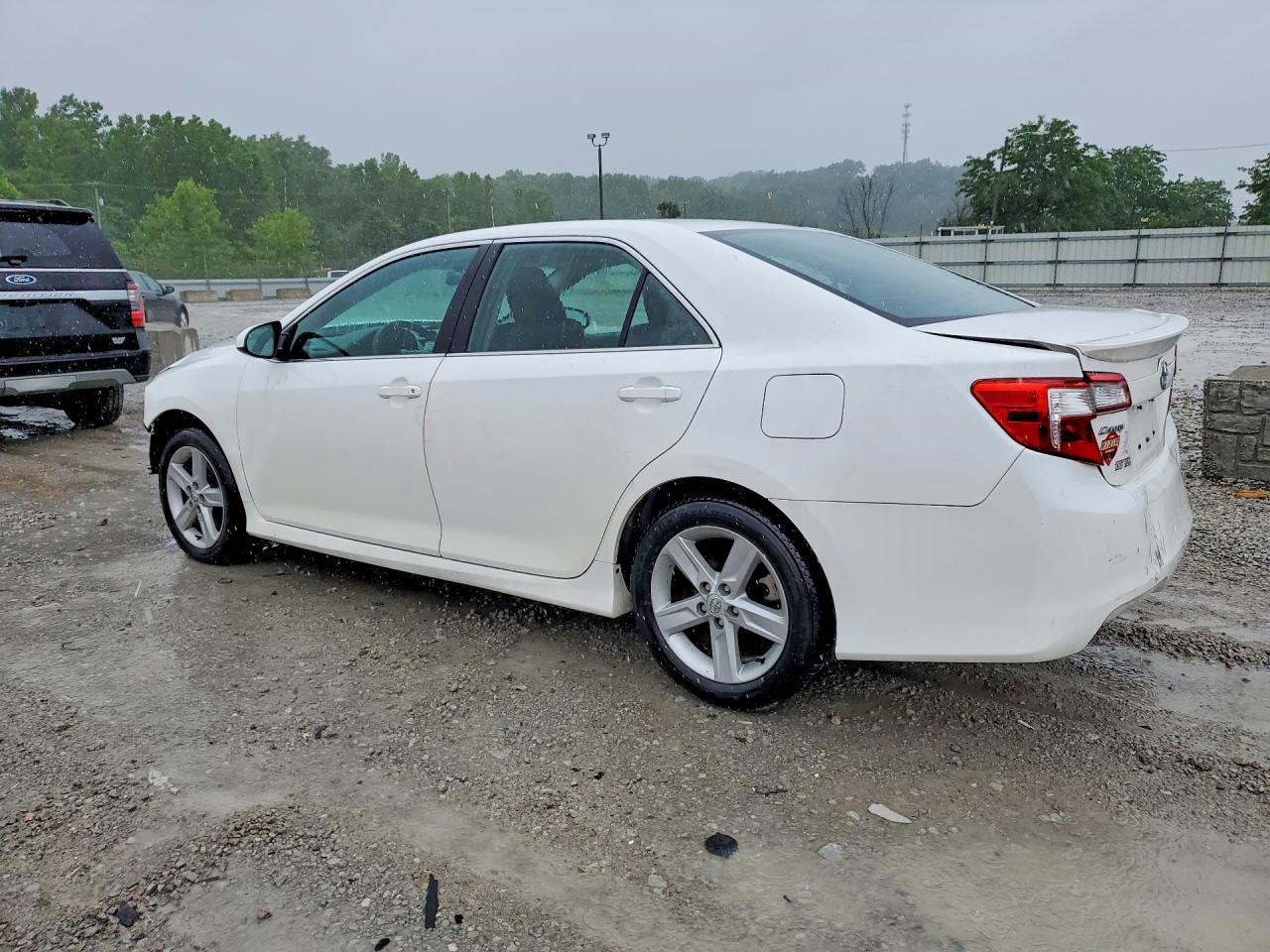 2013 Toyota Camry Se White vin: 4T1BF1FK9DU671618