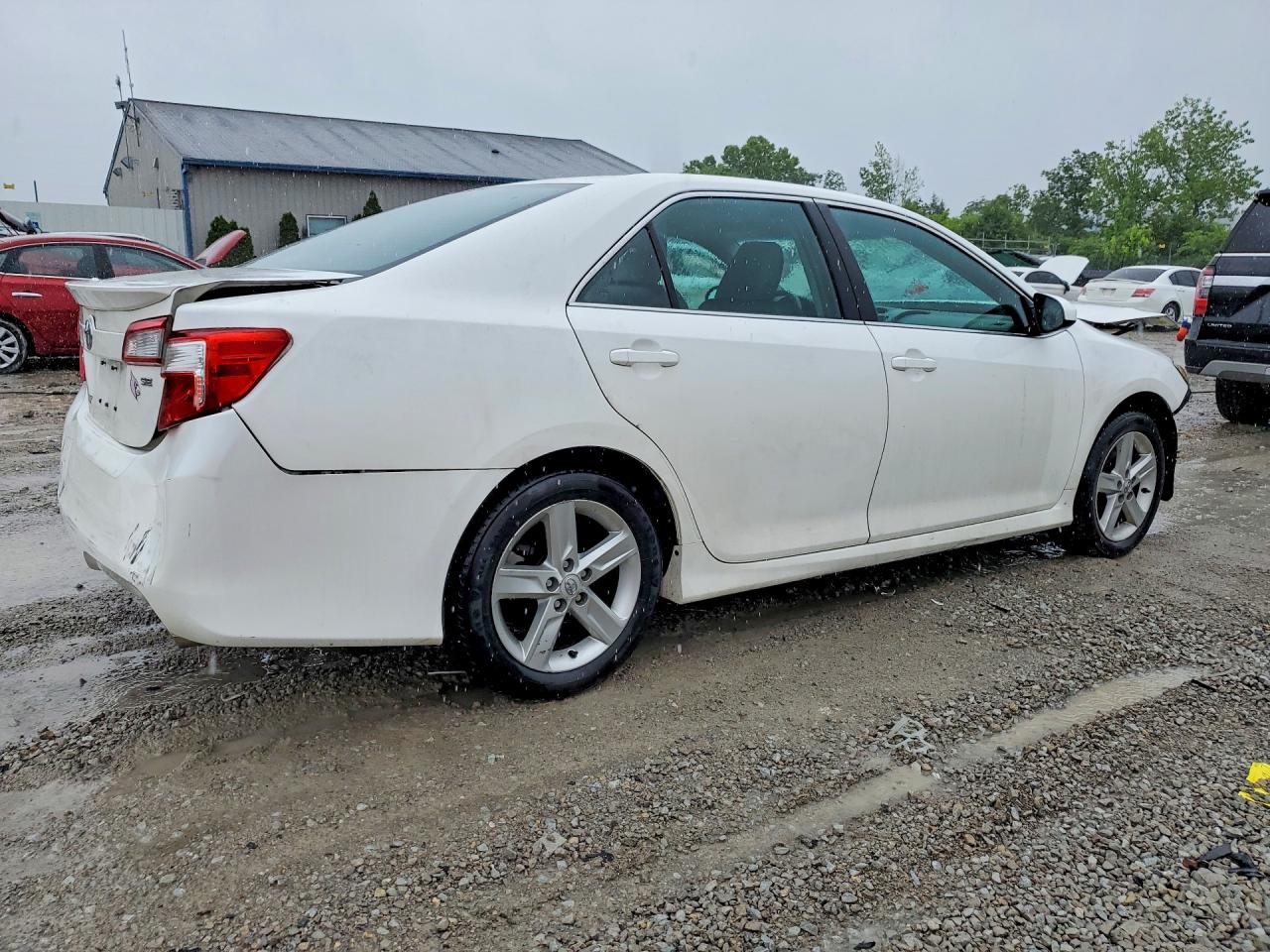 2013 Toyota Camry Se White vin: 4T1BF1FK9DU671618