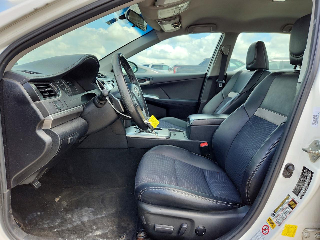 2013 Toyota Camry Se White vin: 4T1BF1FK9DU672929
