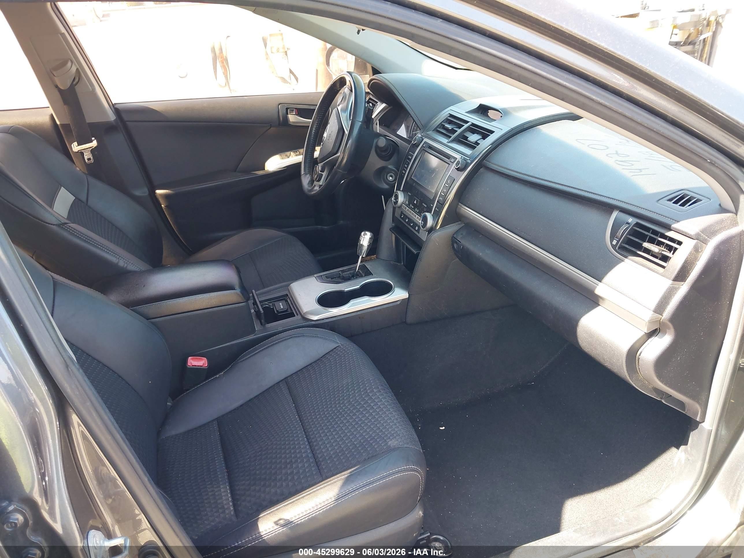 2013 Toyota Camry Se Серый vin: 4T1BF1FK9DU675412
