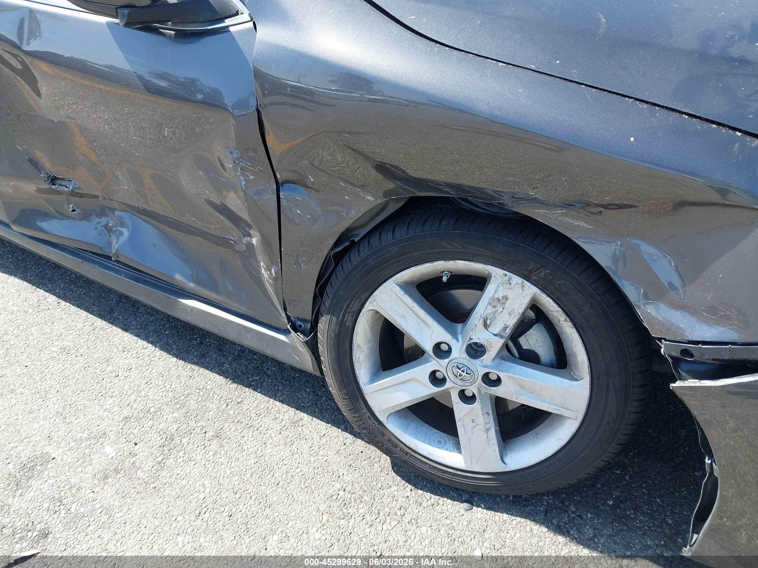 2013 Toyota Camry Se Серый vin: 4T1BF1FK9DU675412