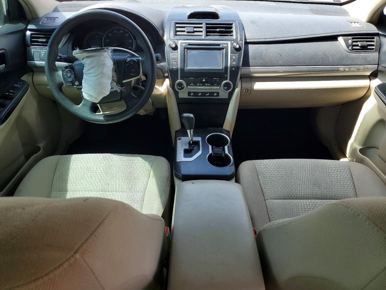 2013 Toyota Camry Le Red vin: 4T1BF1FK9DU680240