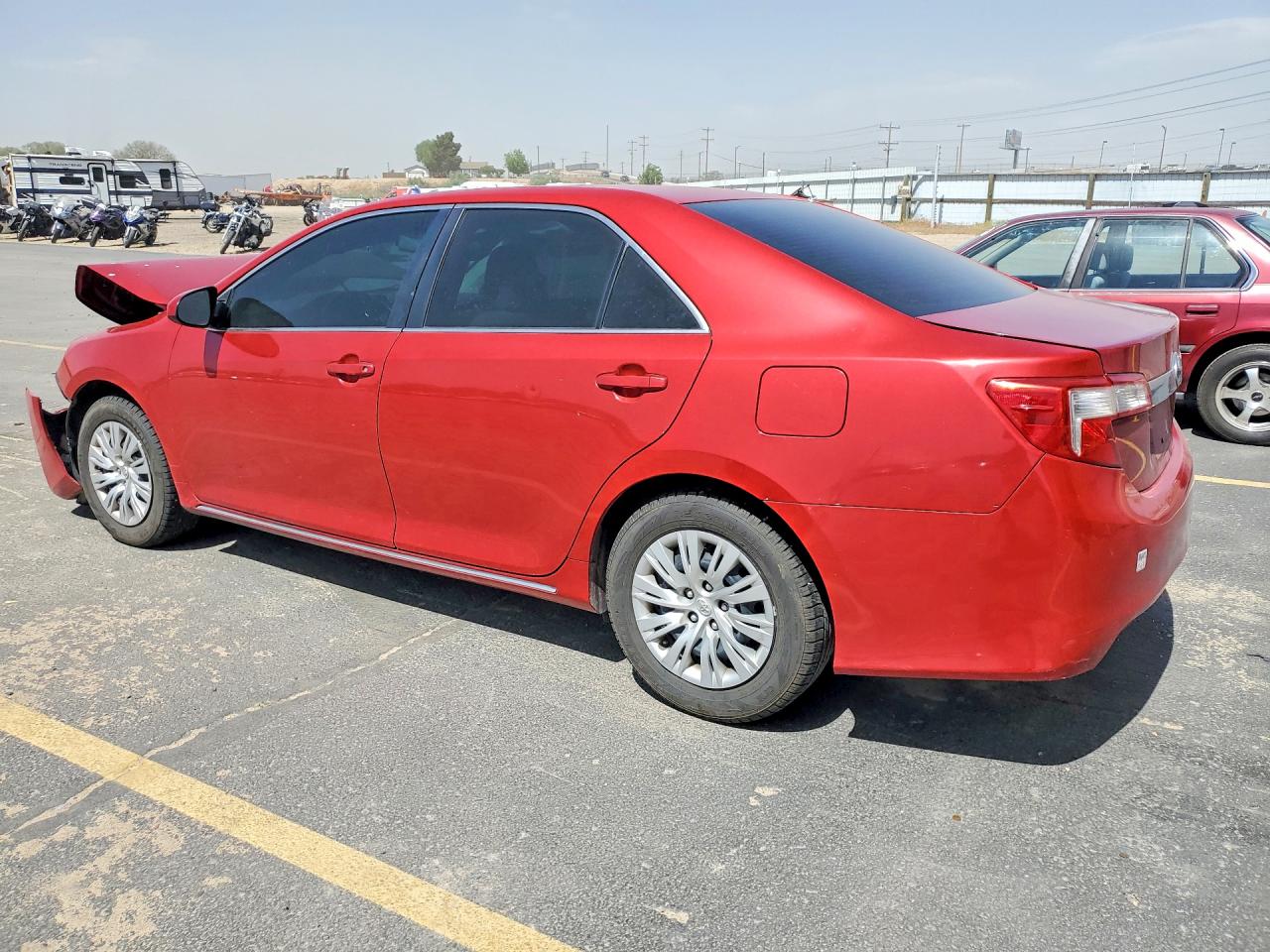 2013 Toyota Camry Le Red vin: 4T1BF1FK9DU680240