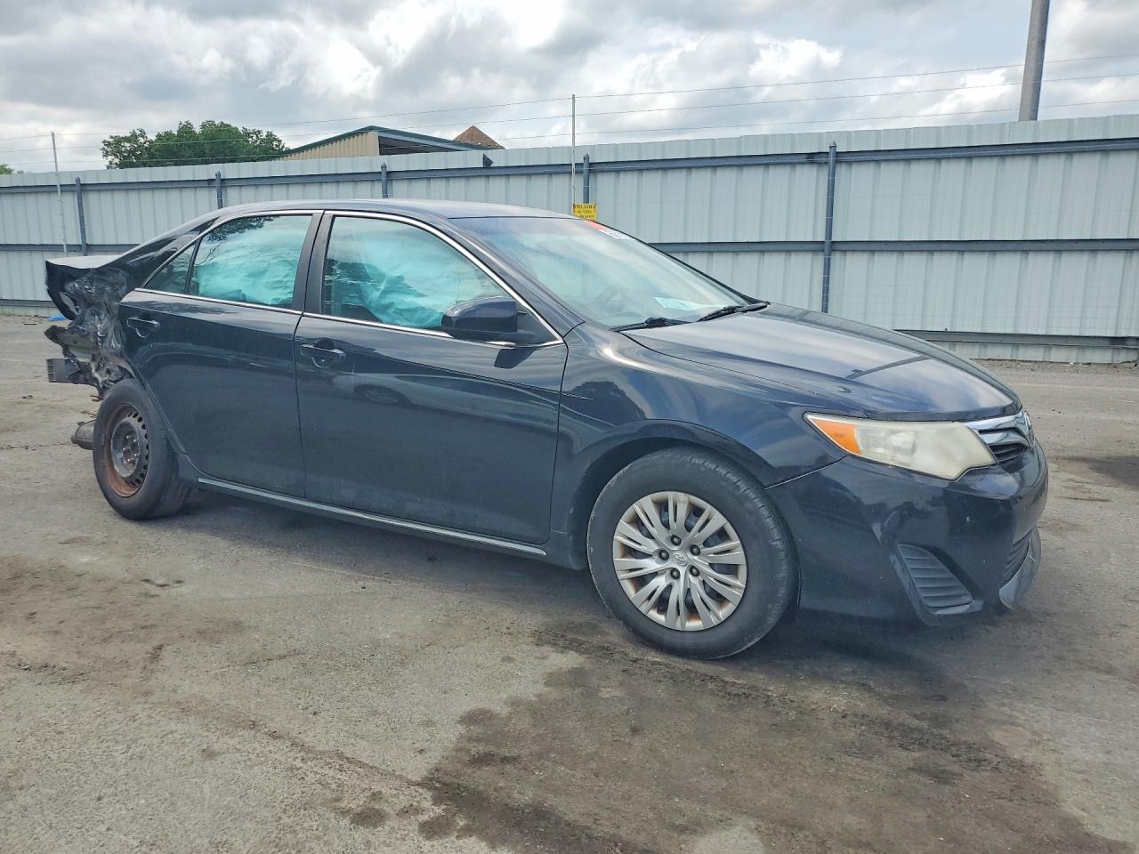 2013 Toyota Camry Le Black vin: 4T1BF1FK9DU710482