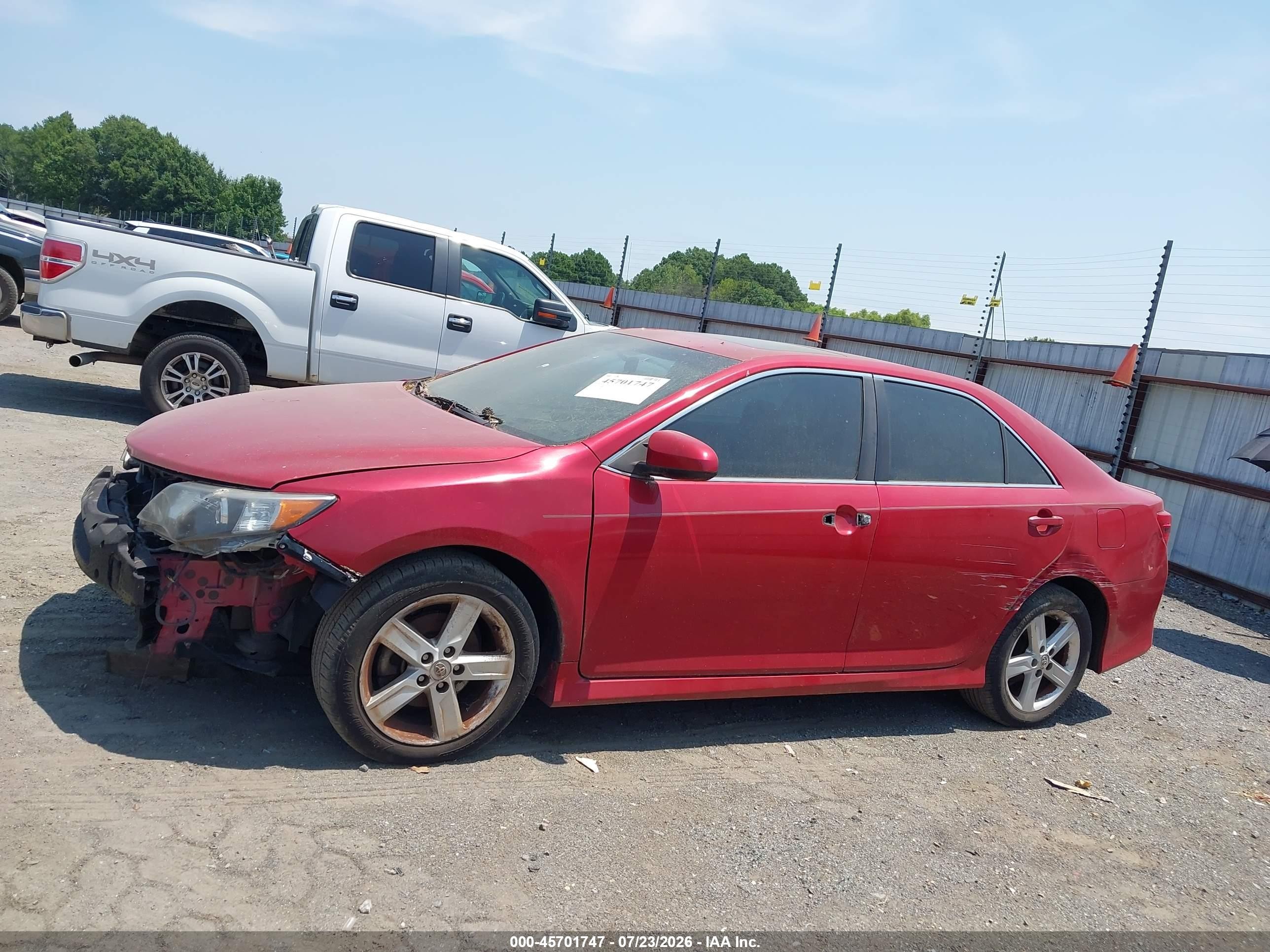 2013 Toyota Camry Se Red vin: 4T1BF1FK9DU713835