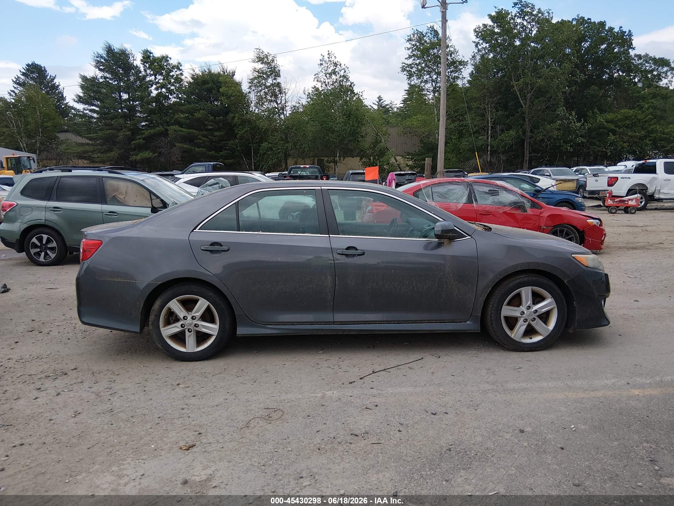 2013 Toyota Camry Se Gray vin: 4T1BF1FK9DU719926