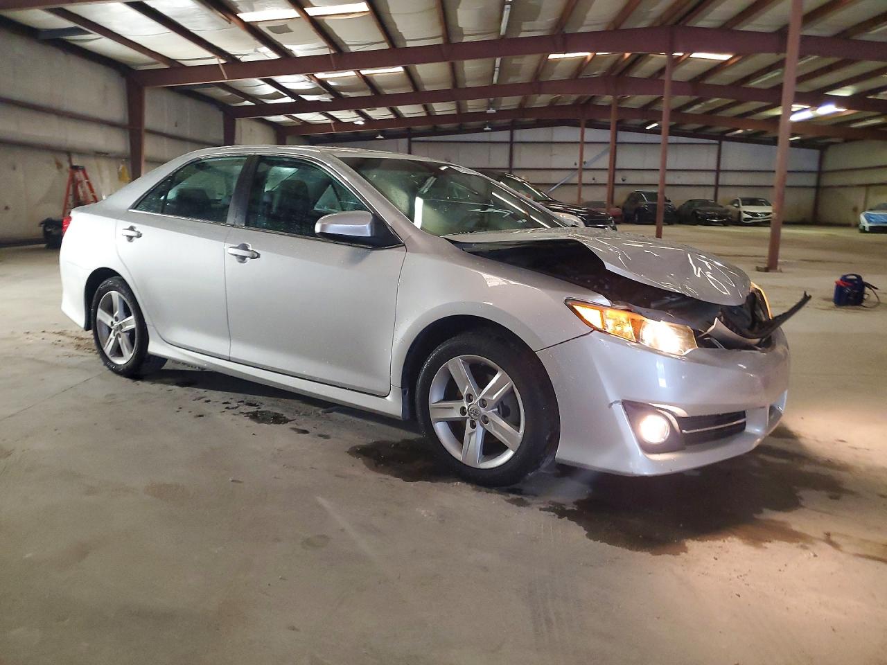 2014 Toyota Camry Se Silver vin: 4T1BF1FK9EU313386