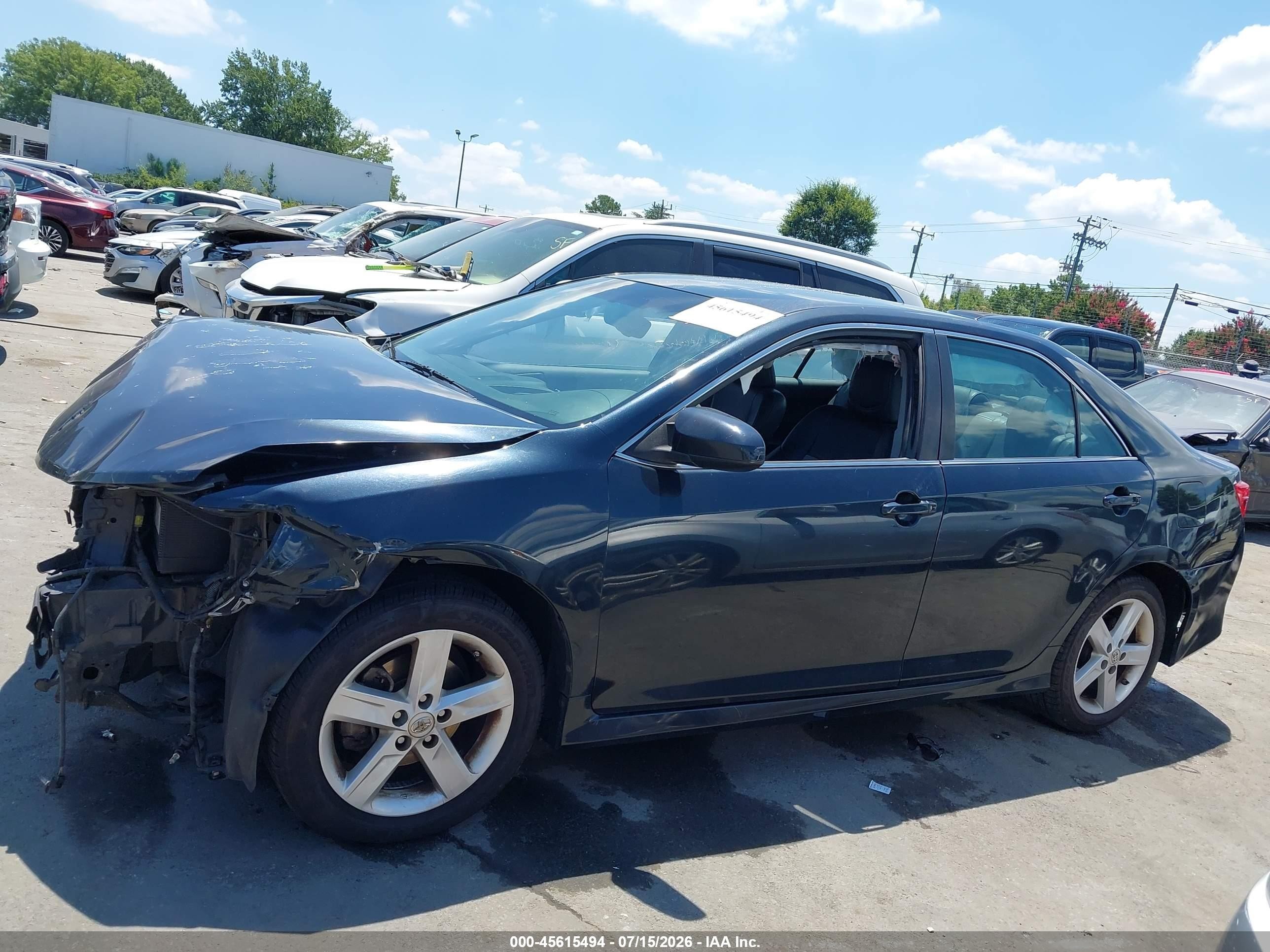 2014 Toyota Camry Se Серый vin: 4T1BF1FK9EU319060