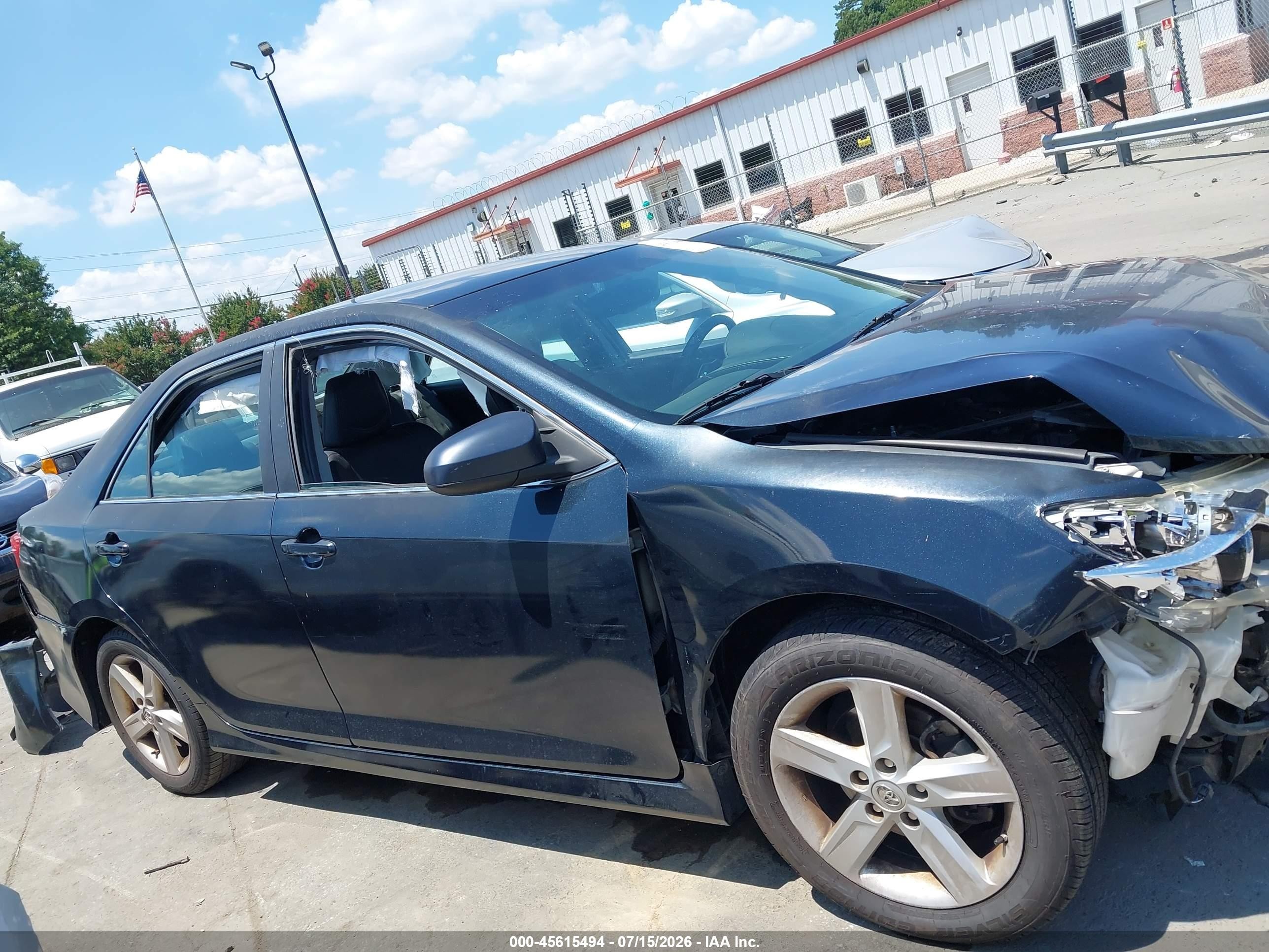 2014 Toyota Camry Se Серый vin: 4T1BF1FK9EU319060