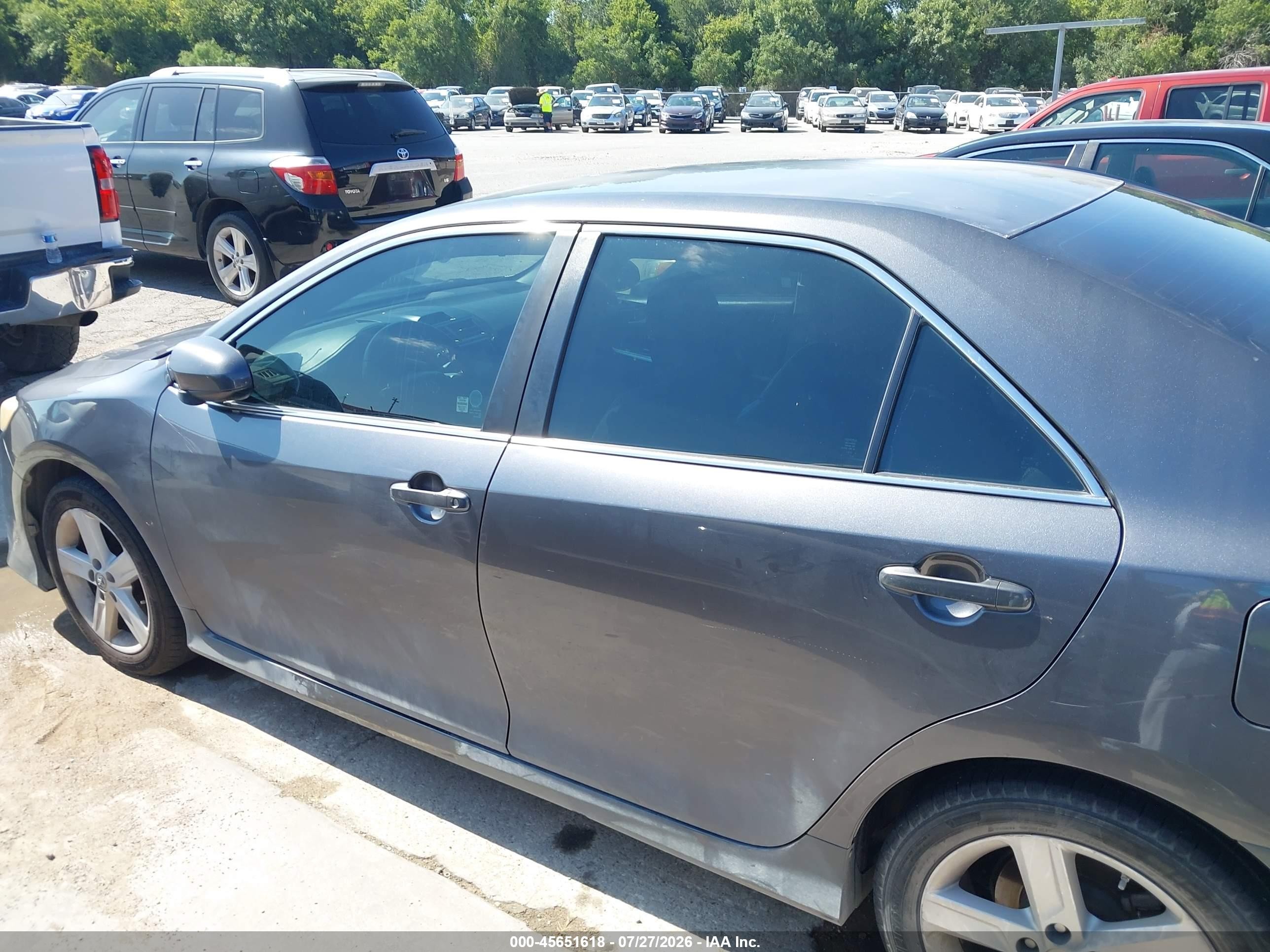2014 Toyota Camry Se Gray vin: 4T1BF1FK9EU320743