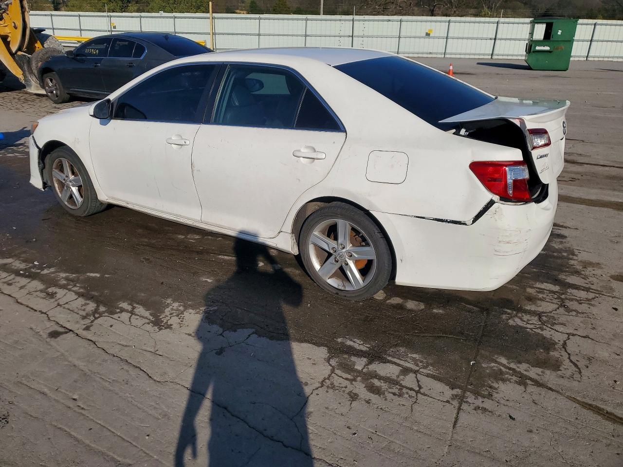 2014 Toyota Camry Se White vin: 4T1BF1FK9EU326896
