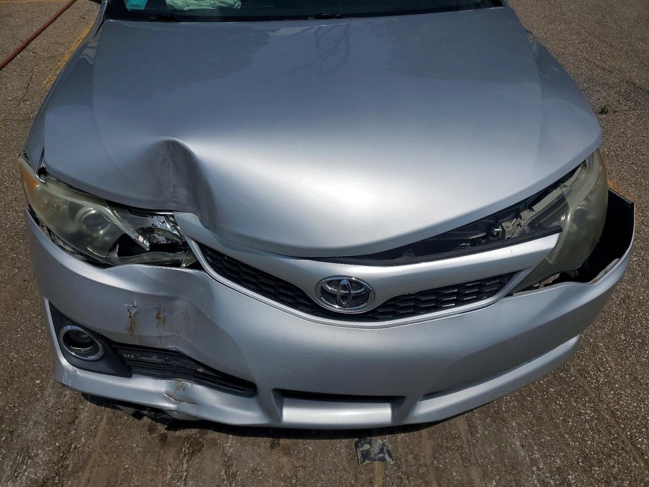 2014 Toyota Camry Se Silver vin: 4T1BF1FK9EU327806