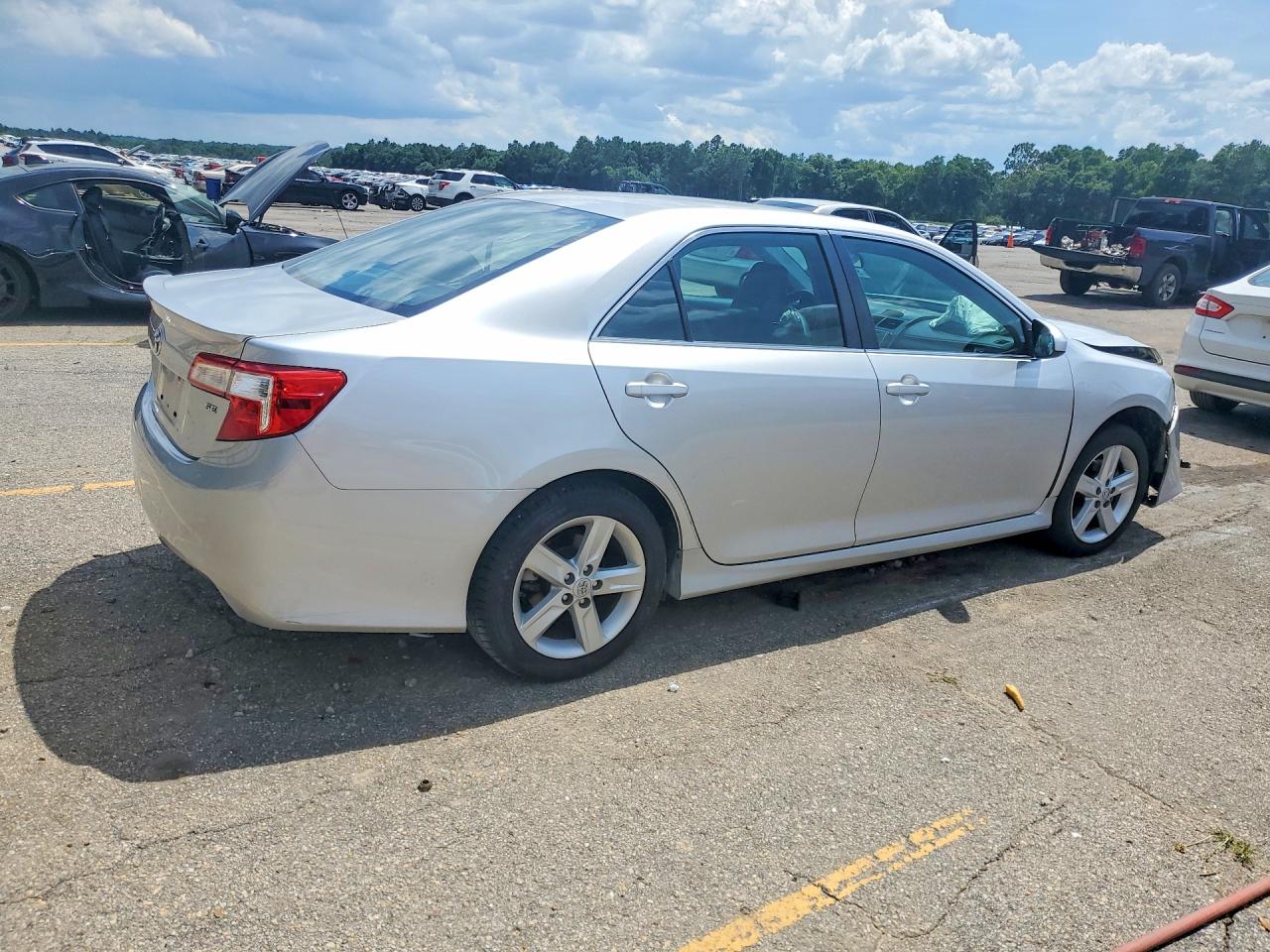 2014 Toyota Camry Se Silver vin: 4T1BF1FK9EU327806